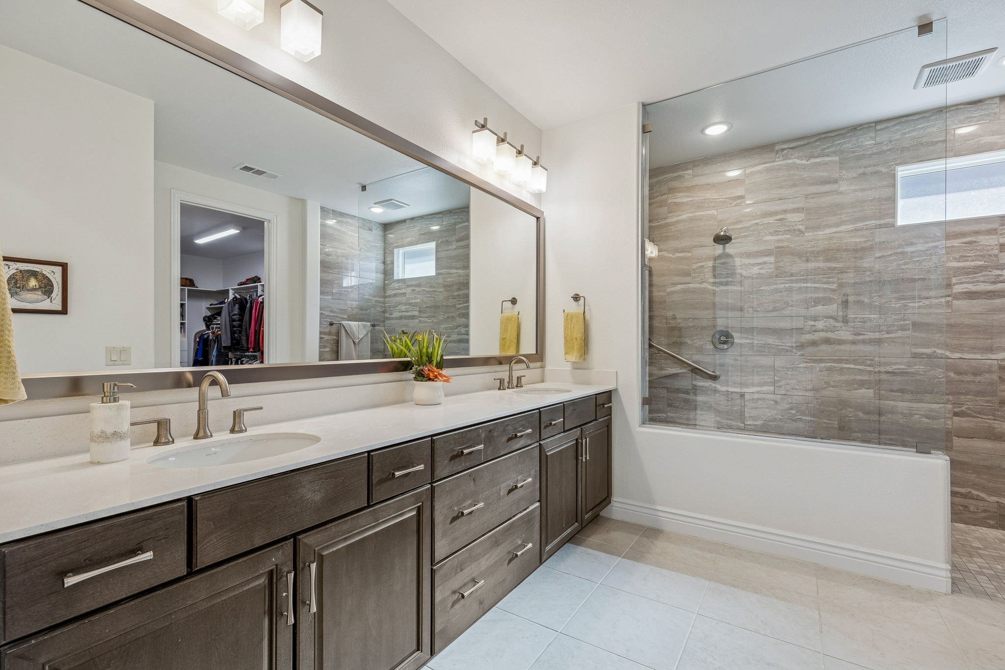 8717 Basanite Avenue