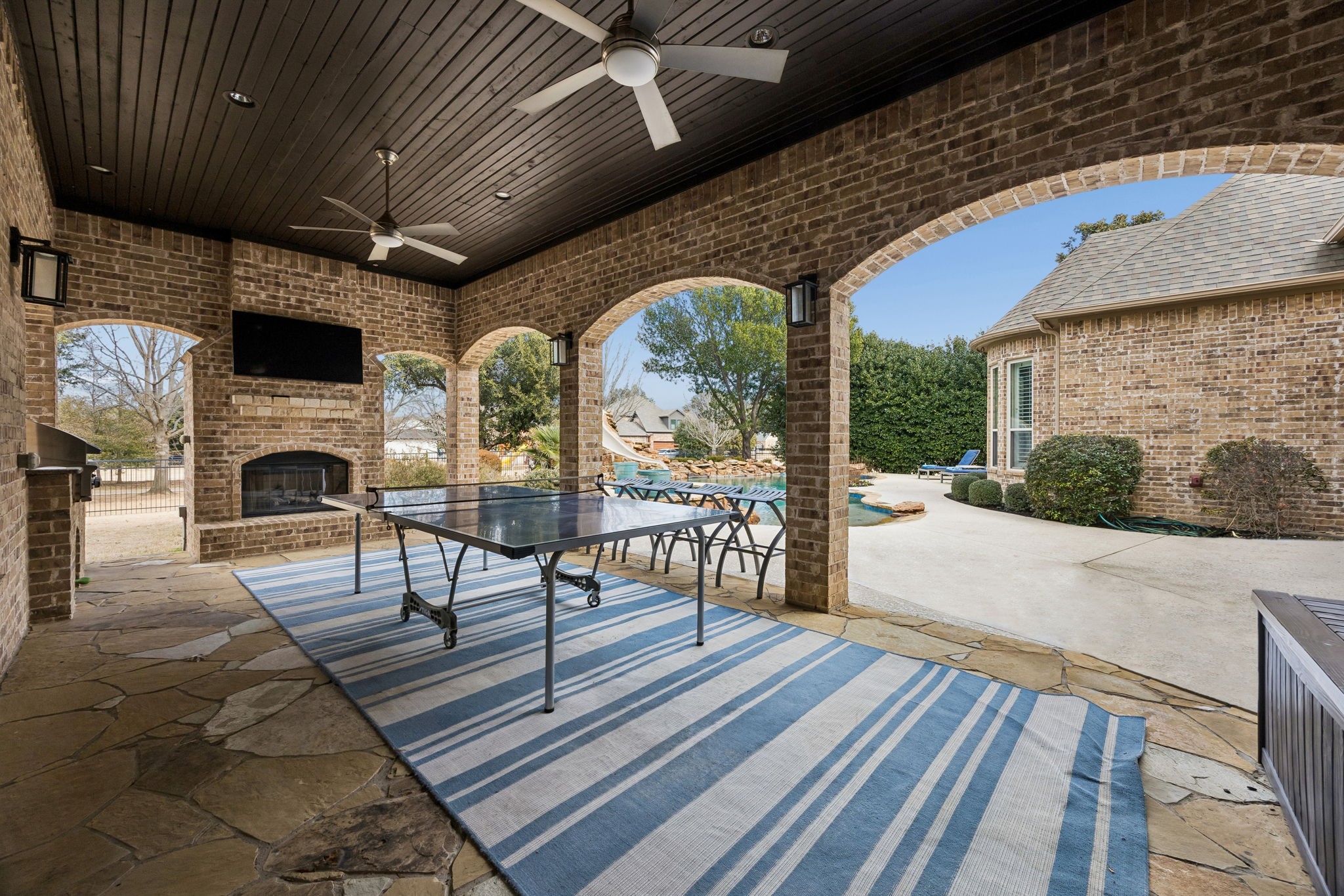 912 Silverton Street