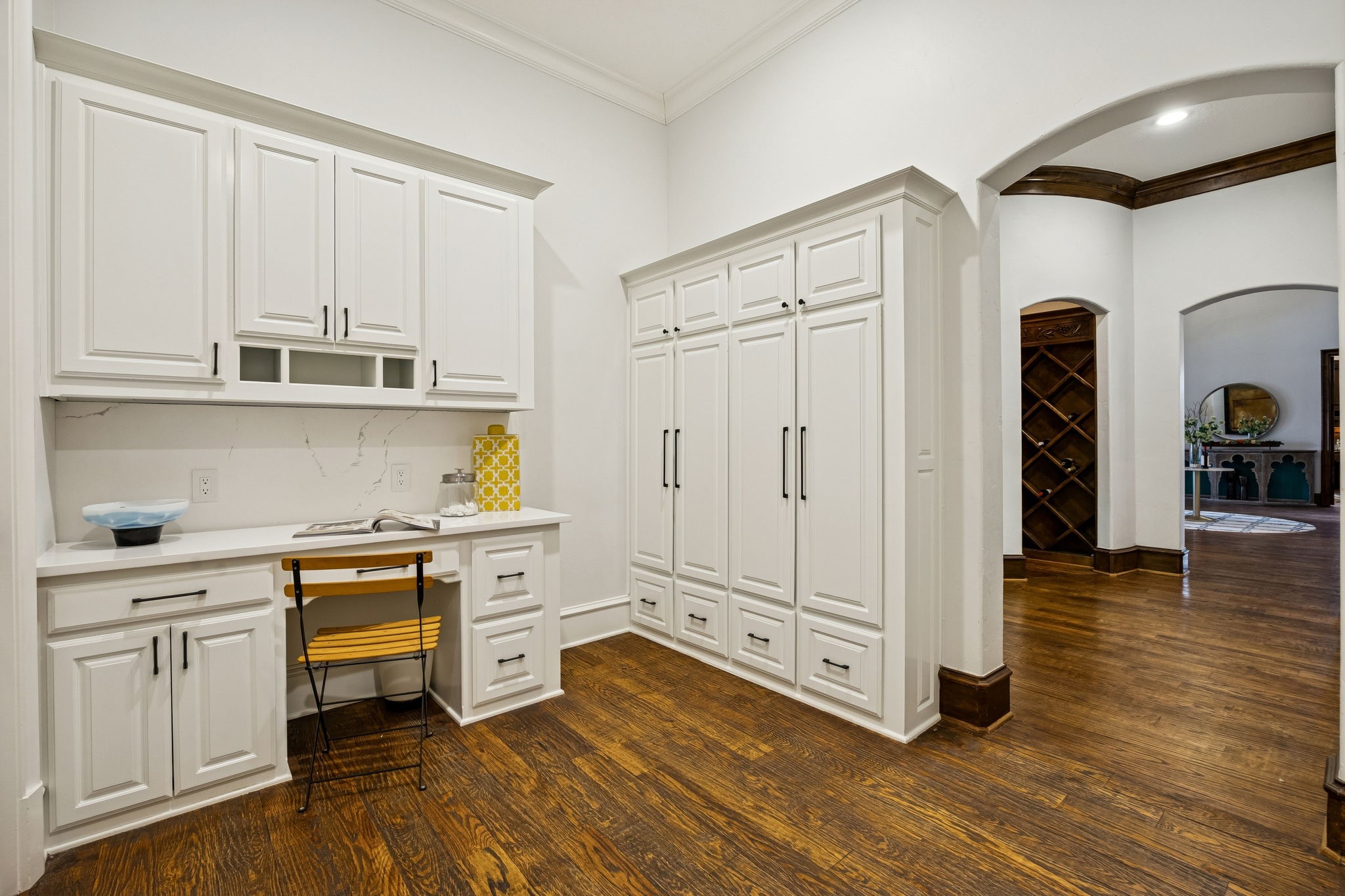 912 Silverton Street