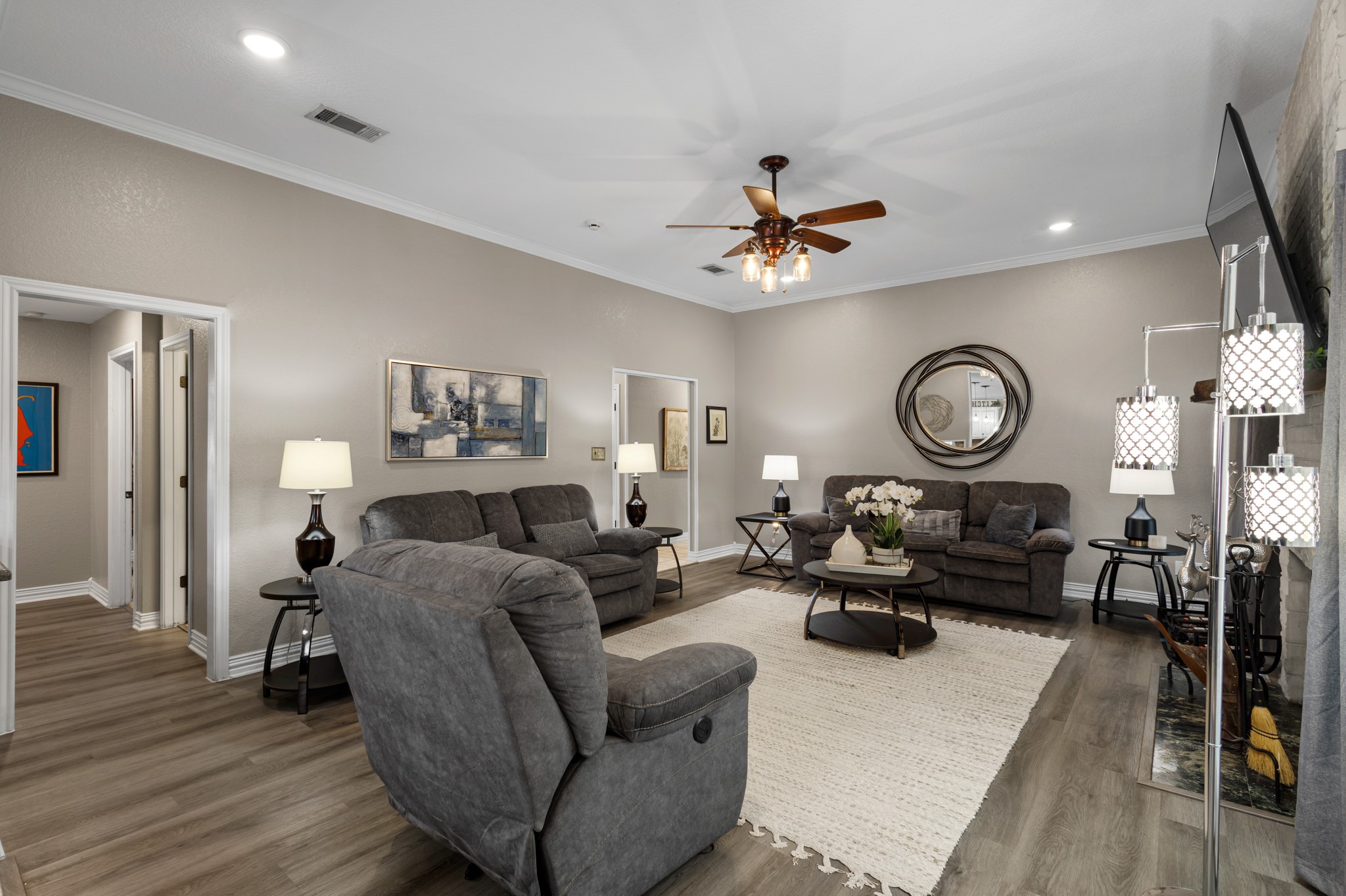 1701 Oakmeadow Drive