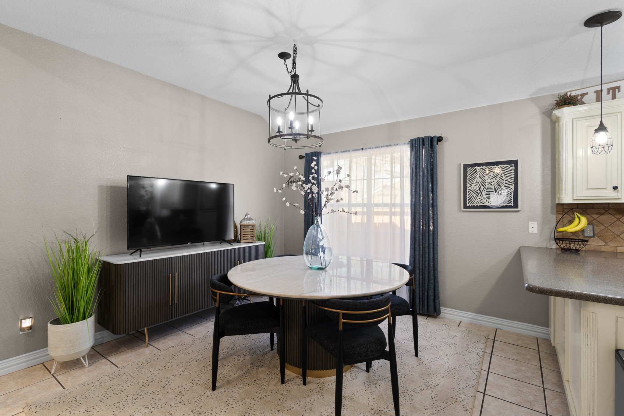 1701 Oakmeadow Drive