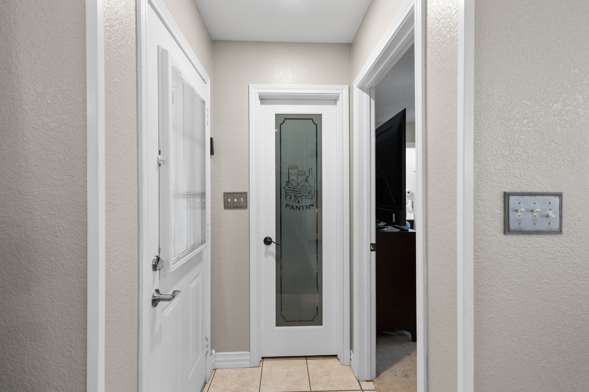 1701 Oakmeadow Drive