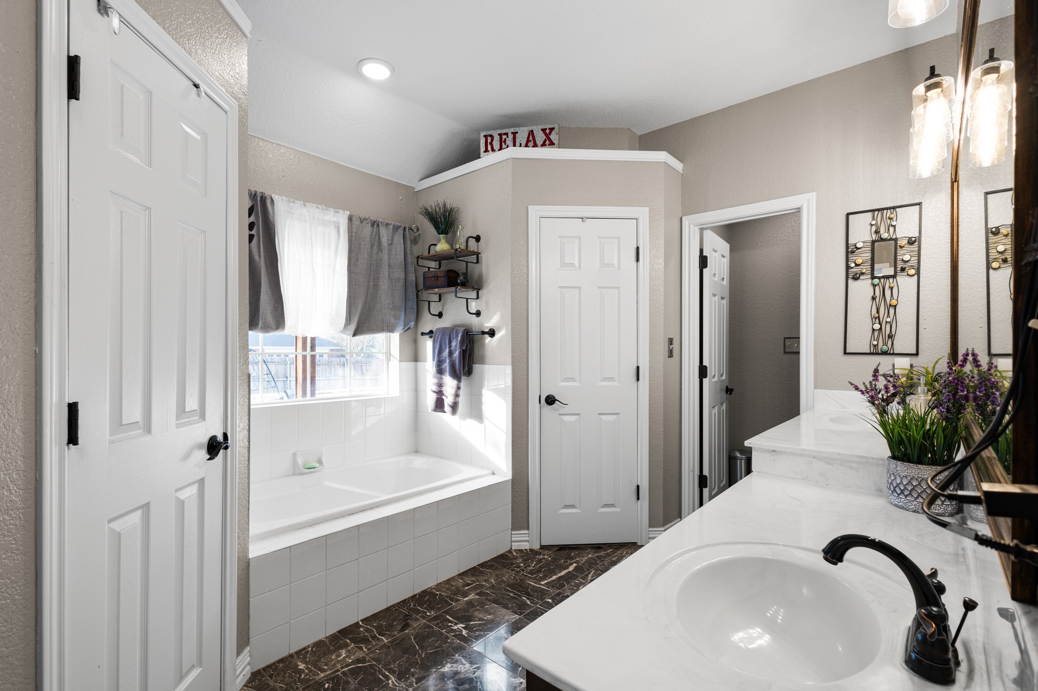 1701 Oakmeadow Drive