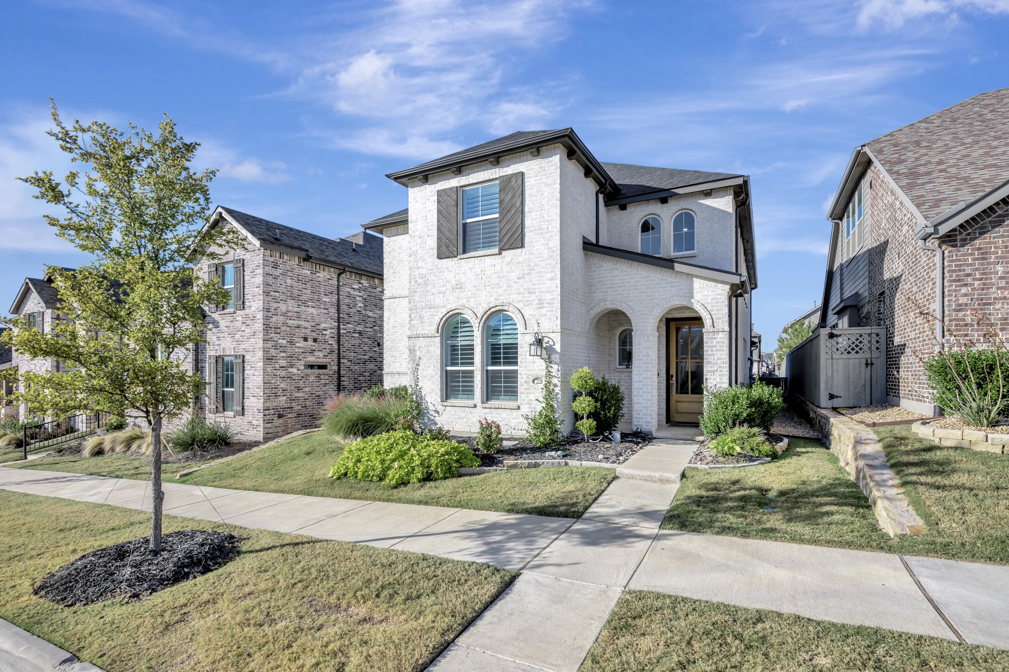 2220 Shorthorn Drive