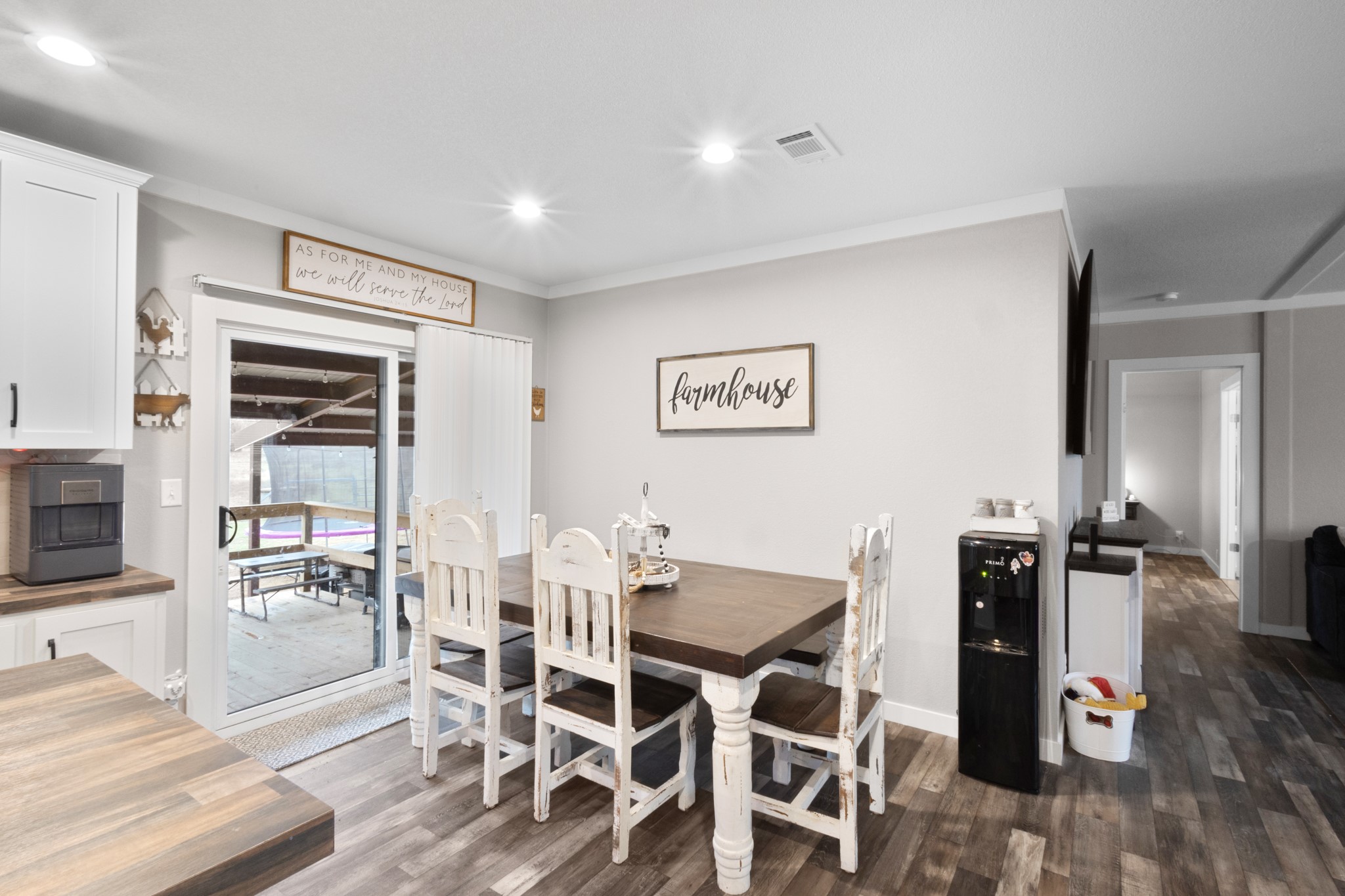 1012 County Road 1180