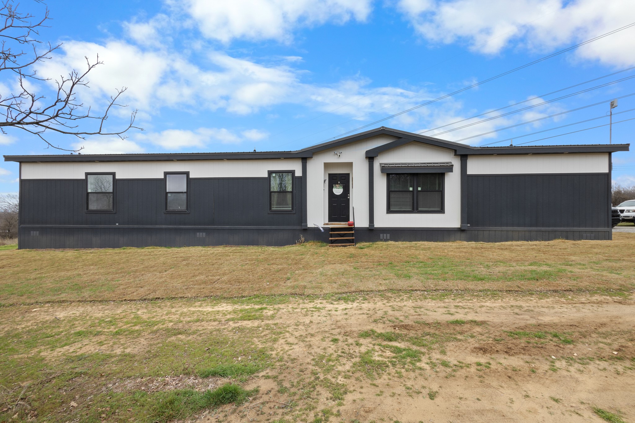 1012 County Road 1180