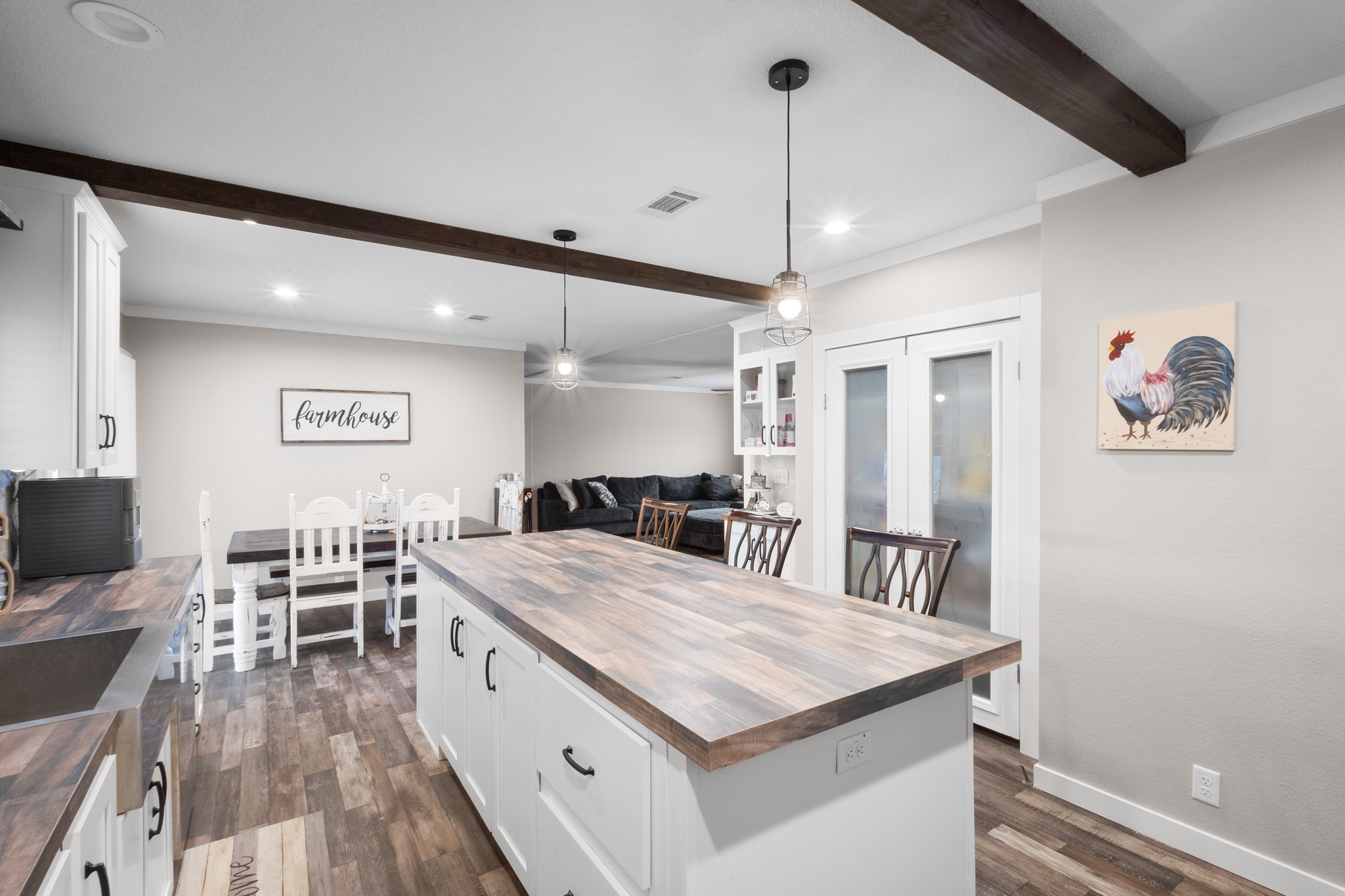 1012 County Road 1180