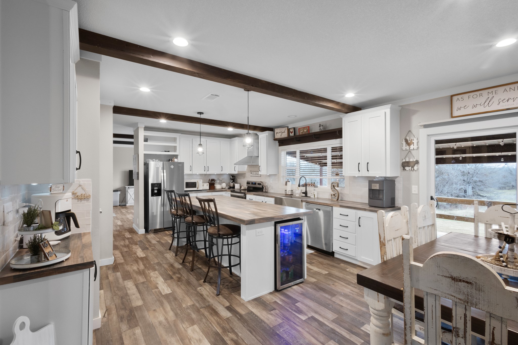 1012 County Road 1180