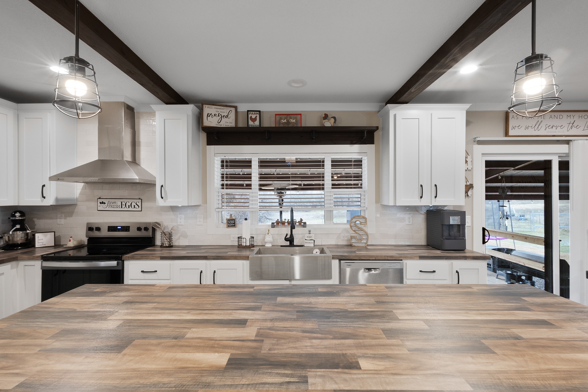 1012 County Road 1180