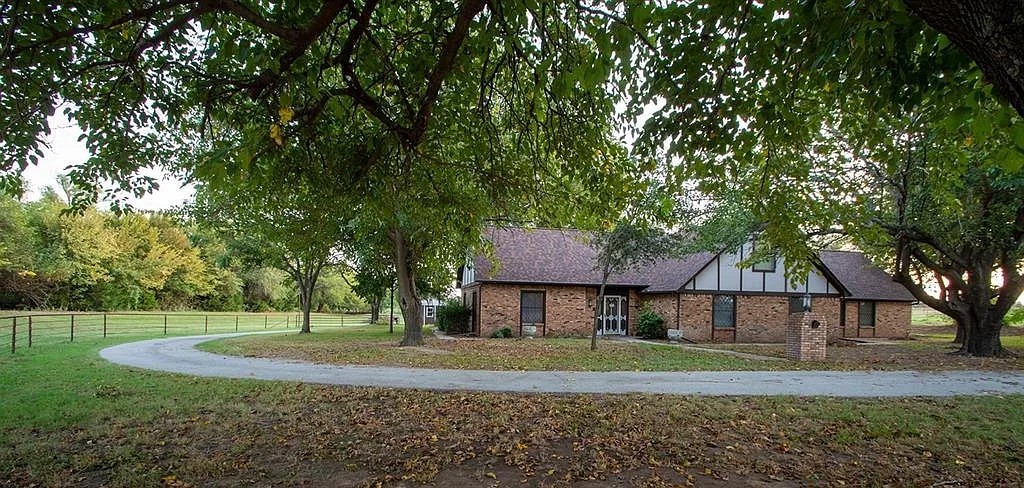 171 County Road 1160