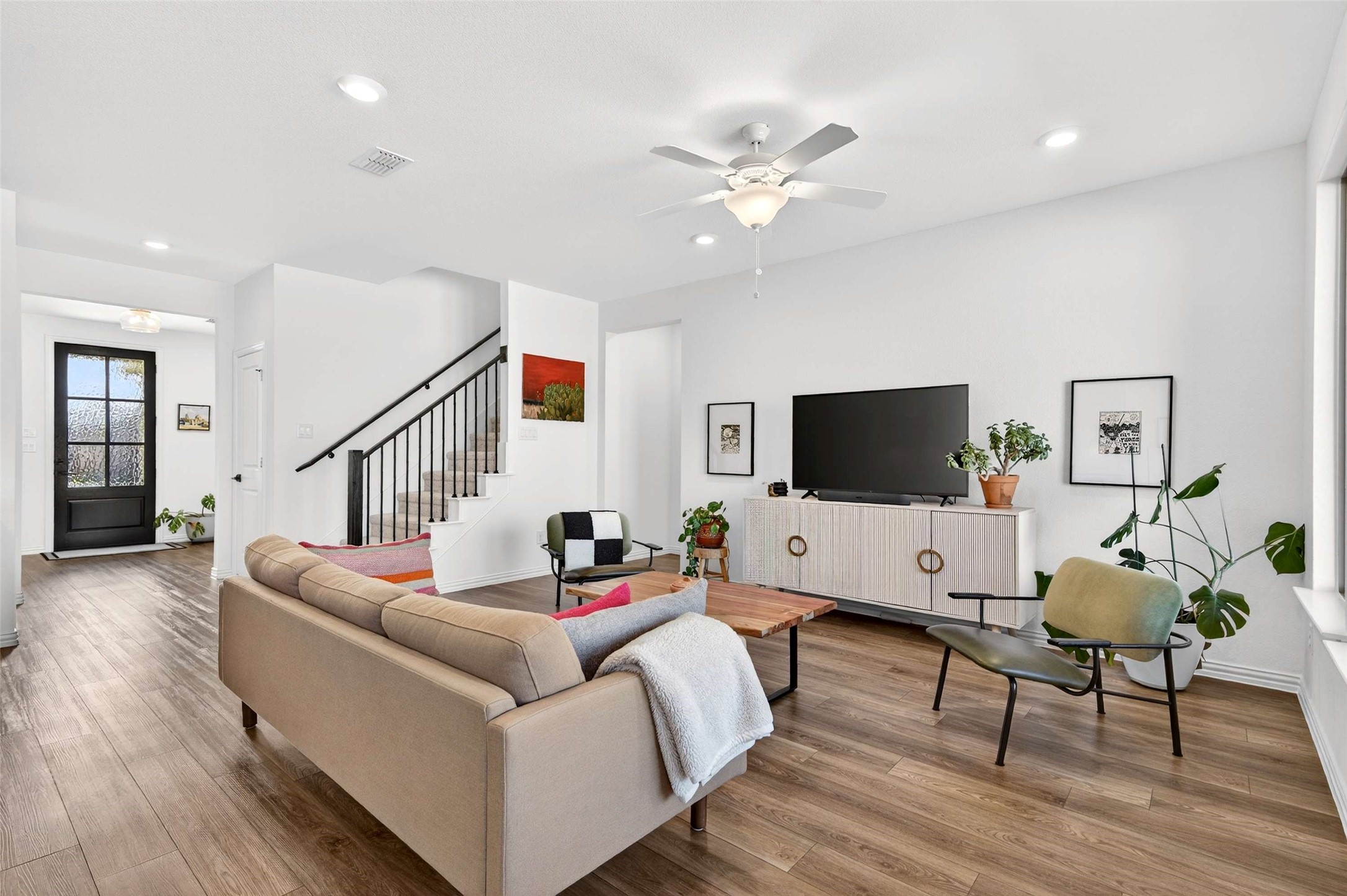 1624 Whitworth Drive