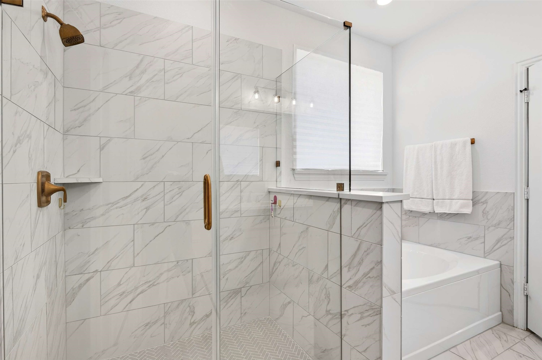 1624 Whitworth Drive