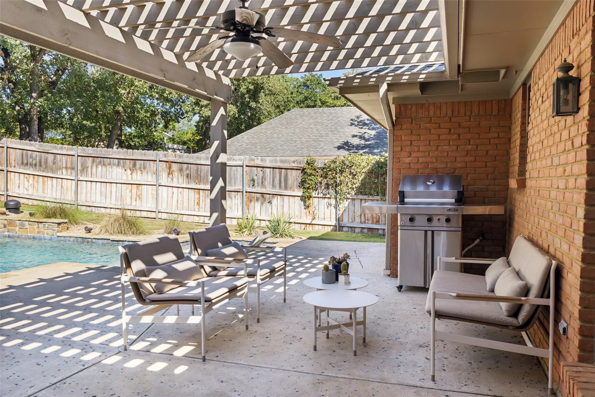 10 Valley Wood Court