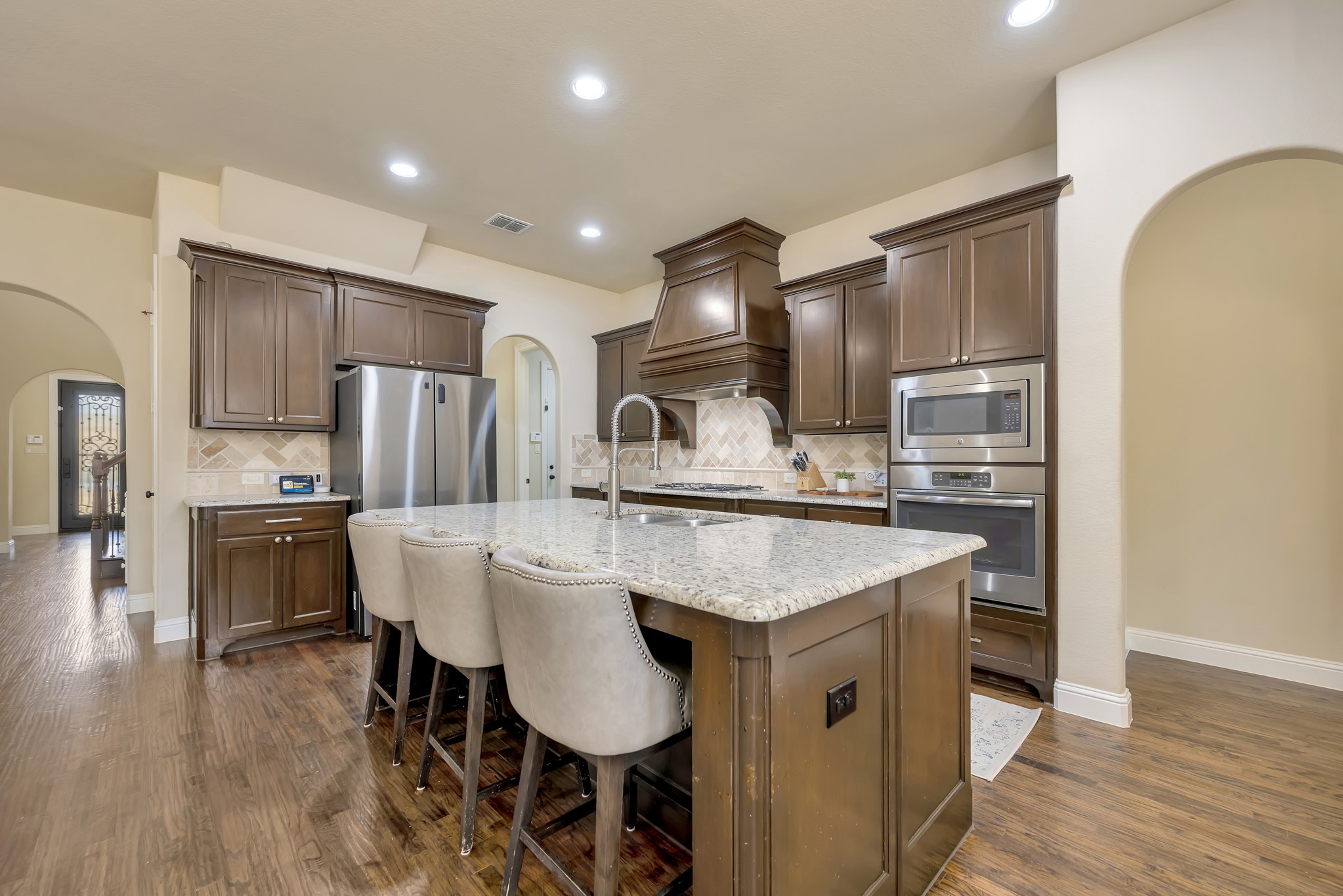 1009 Holston Hills Trail