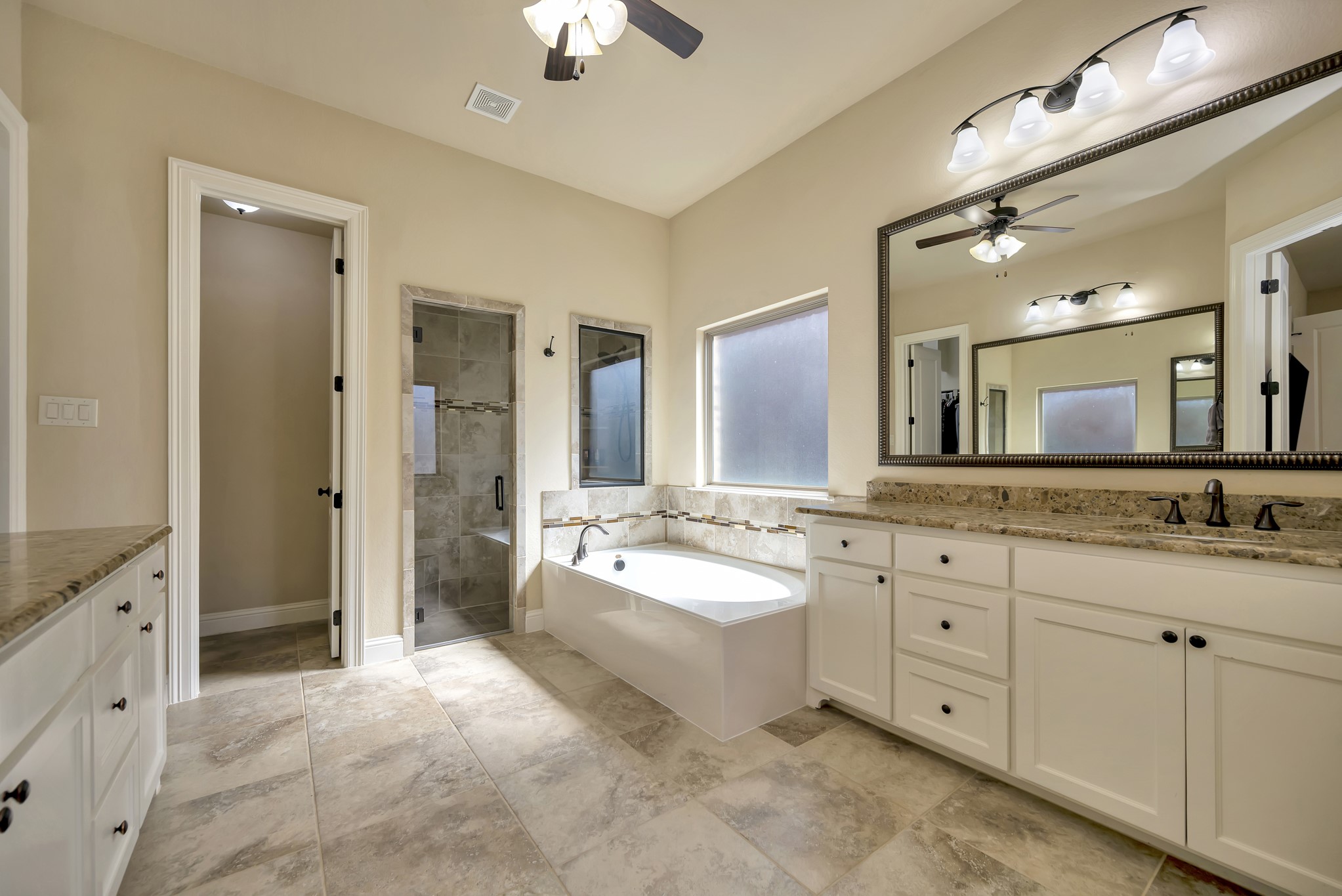 1009 Holston Hills Trail