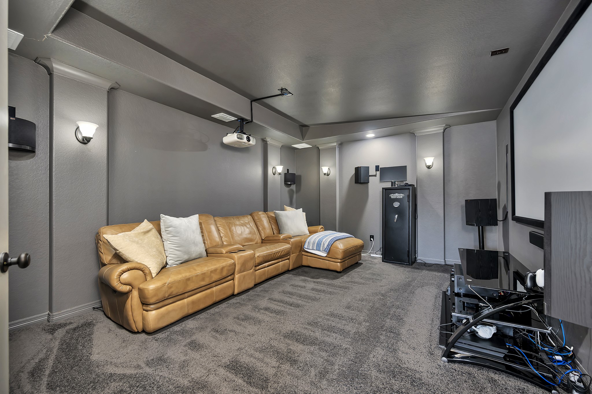 1009 Holston Hills Trail