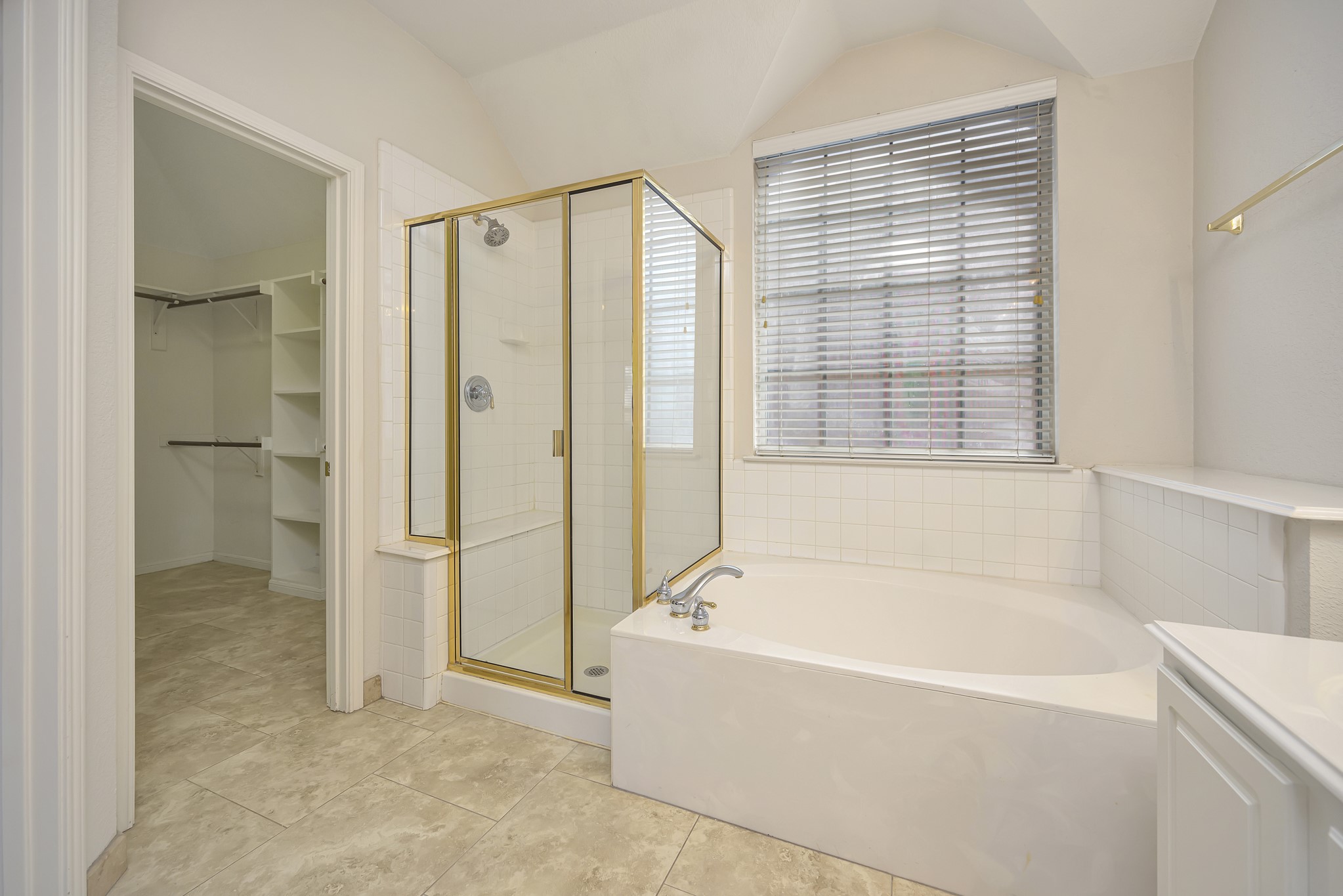 7928 Parkwood Plaza Drive