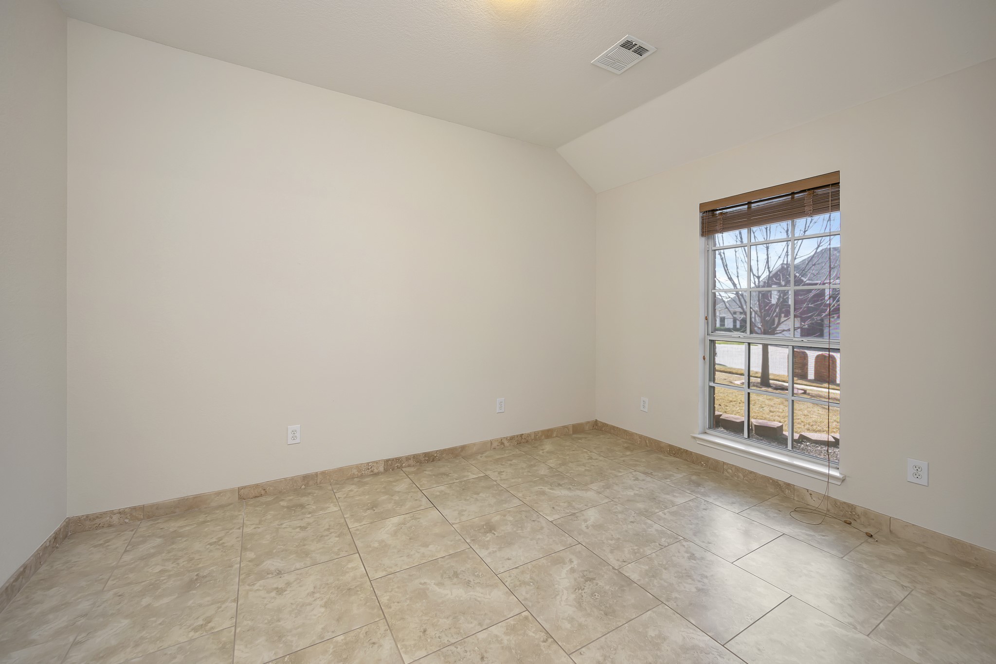 7928 Parkwood Plaza Drive