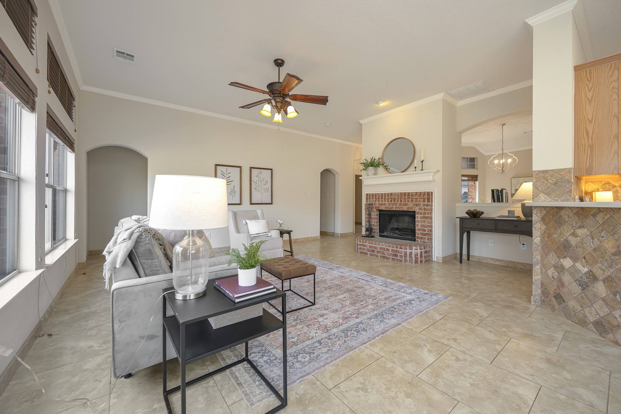 7928 Parkwood Plaza Drive