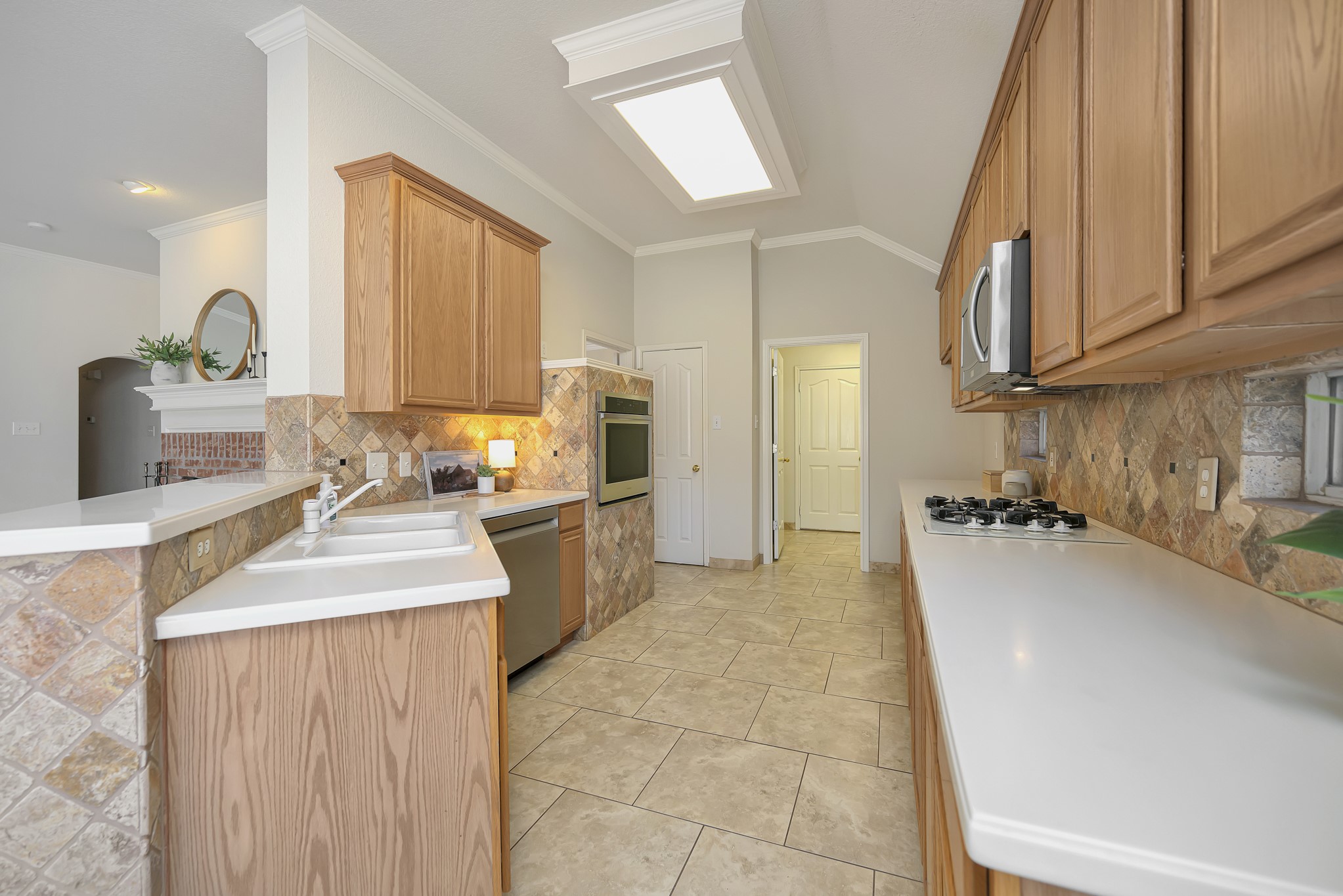 7928 Parkwood Plaza Drive