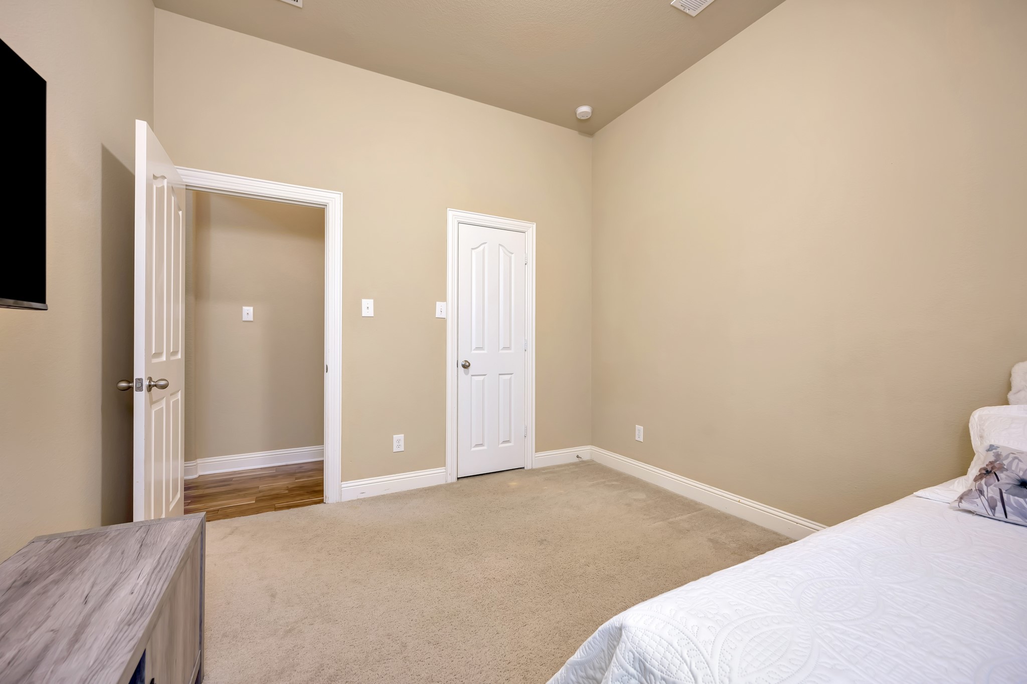 12945 Royal Ascot Drive