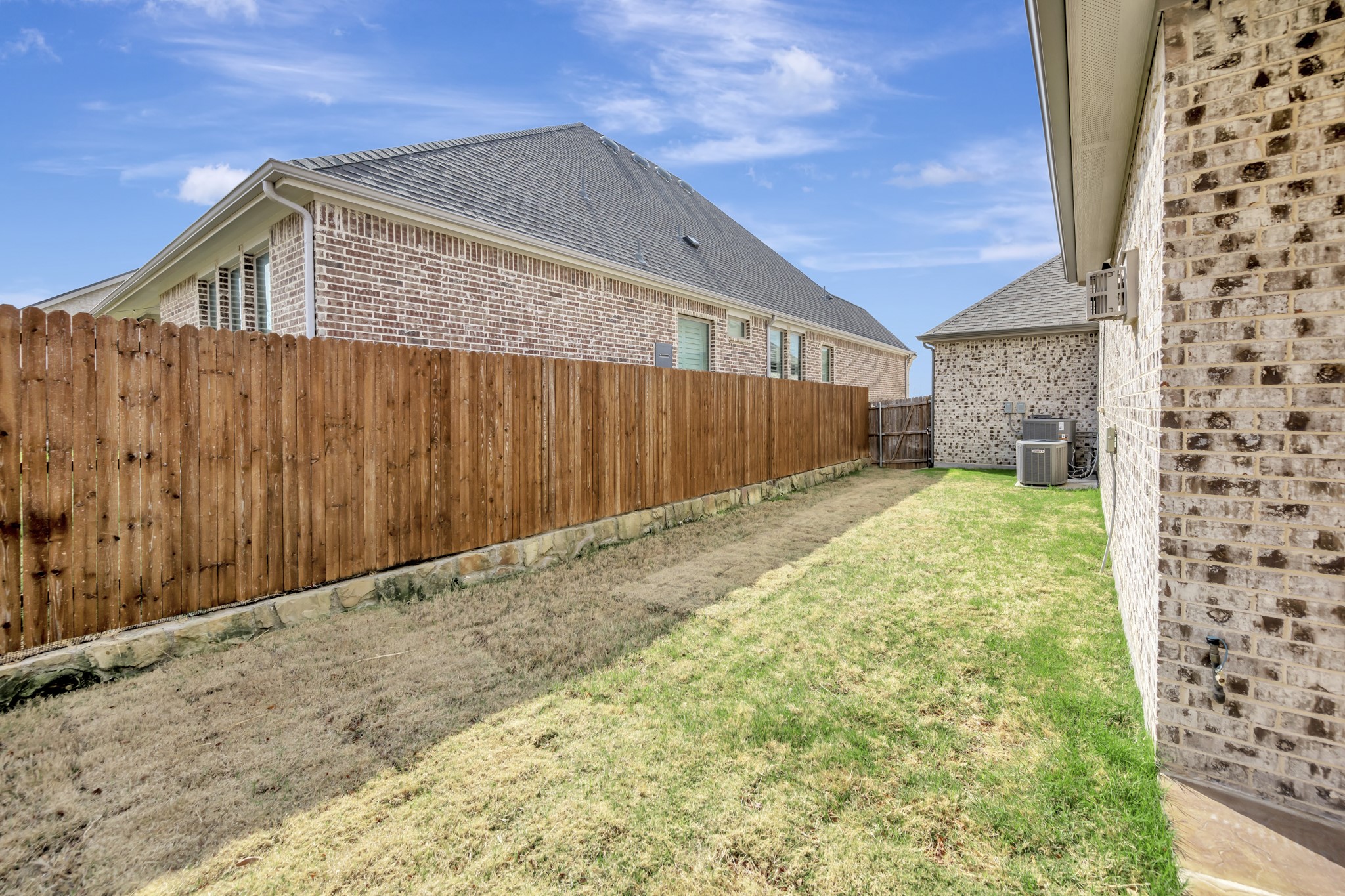 14620 Frog Lake Drive