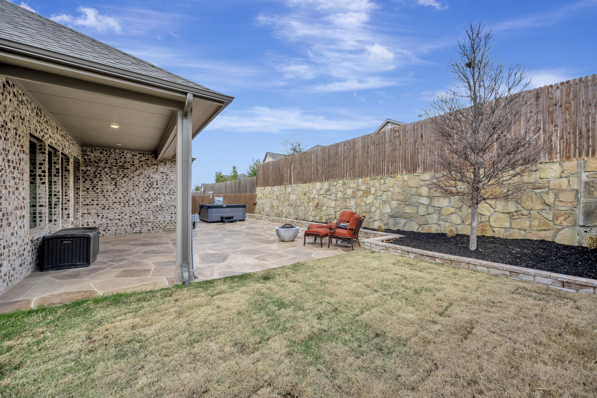 14620 Frog Lake Drive