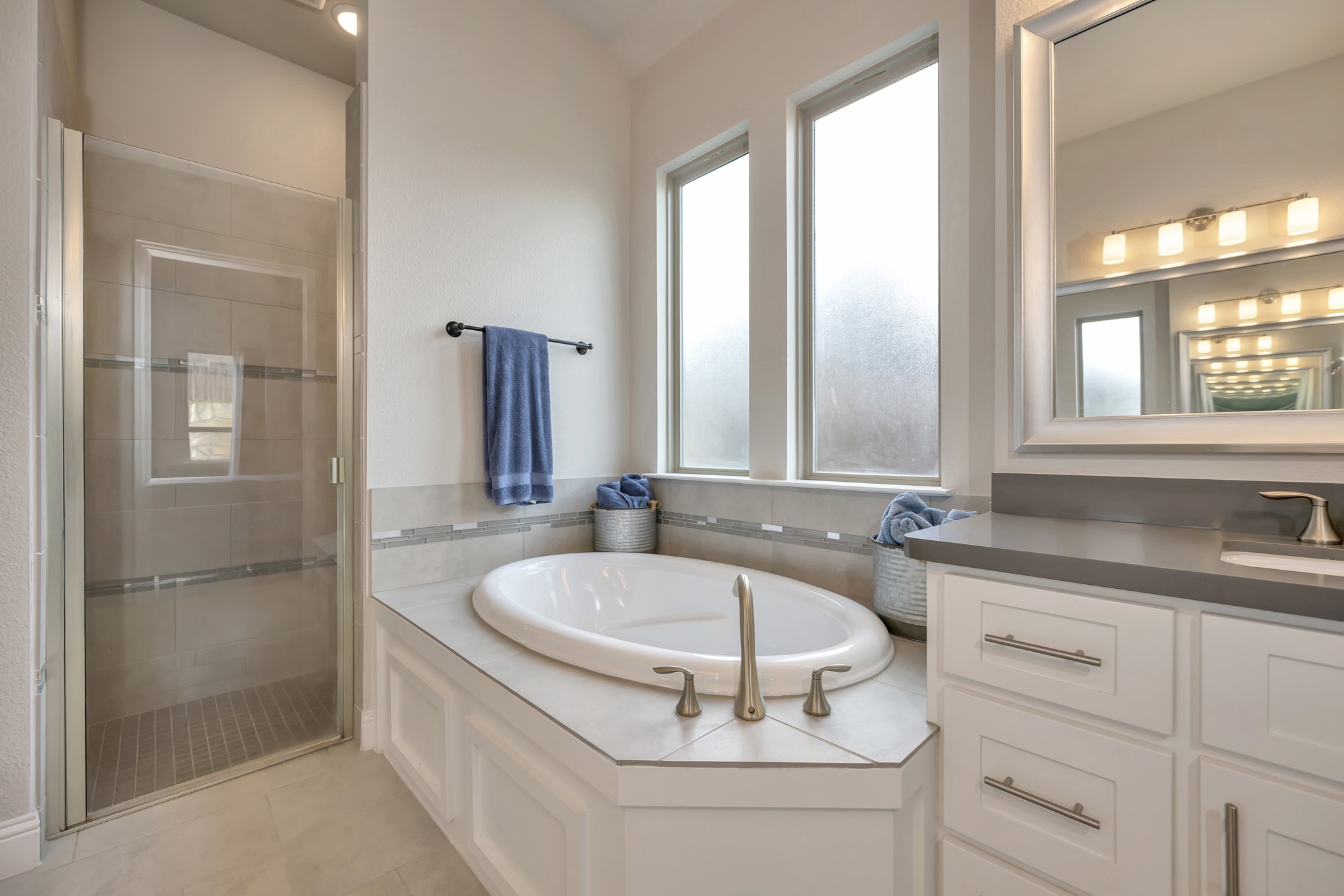 14620 Frog Lake Drive