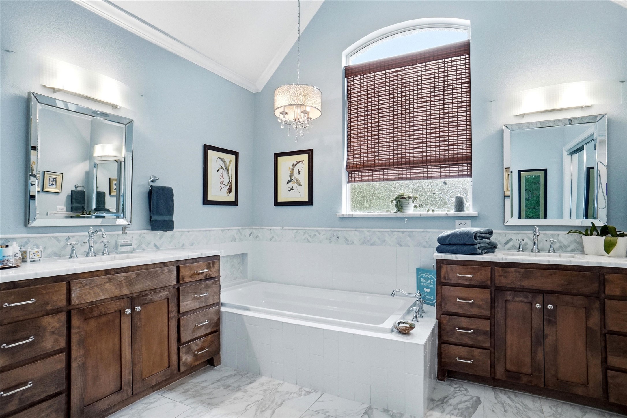 214 Timber Lake Way