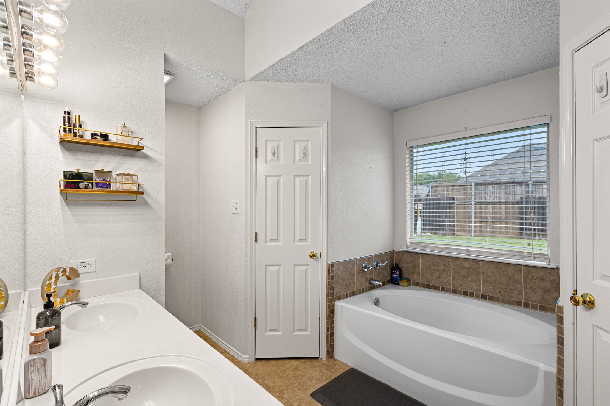 101 Saint James Court