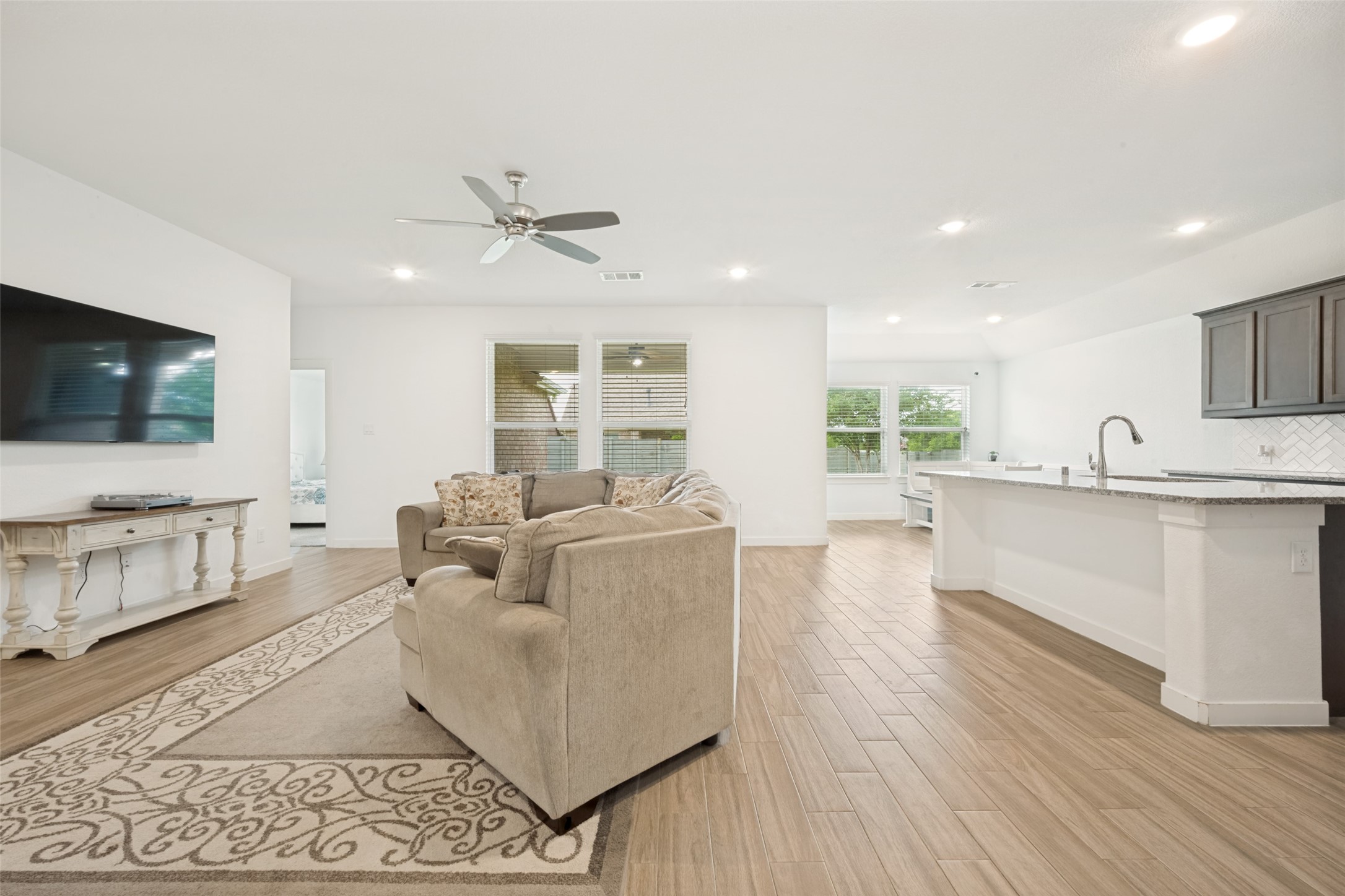 1837 Turnstone Trail
