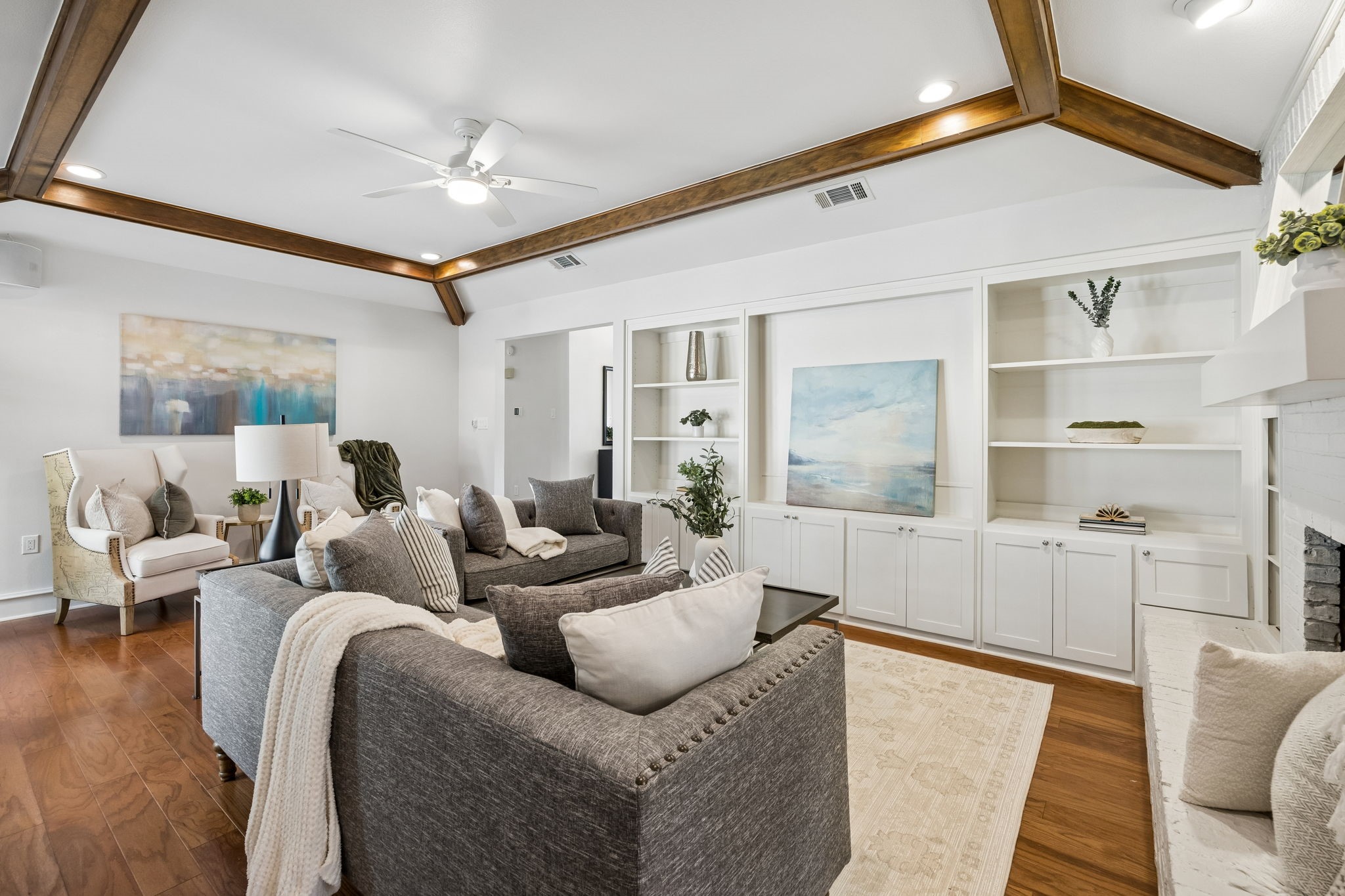 10 Valley Wood Court