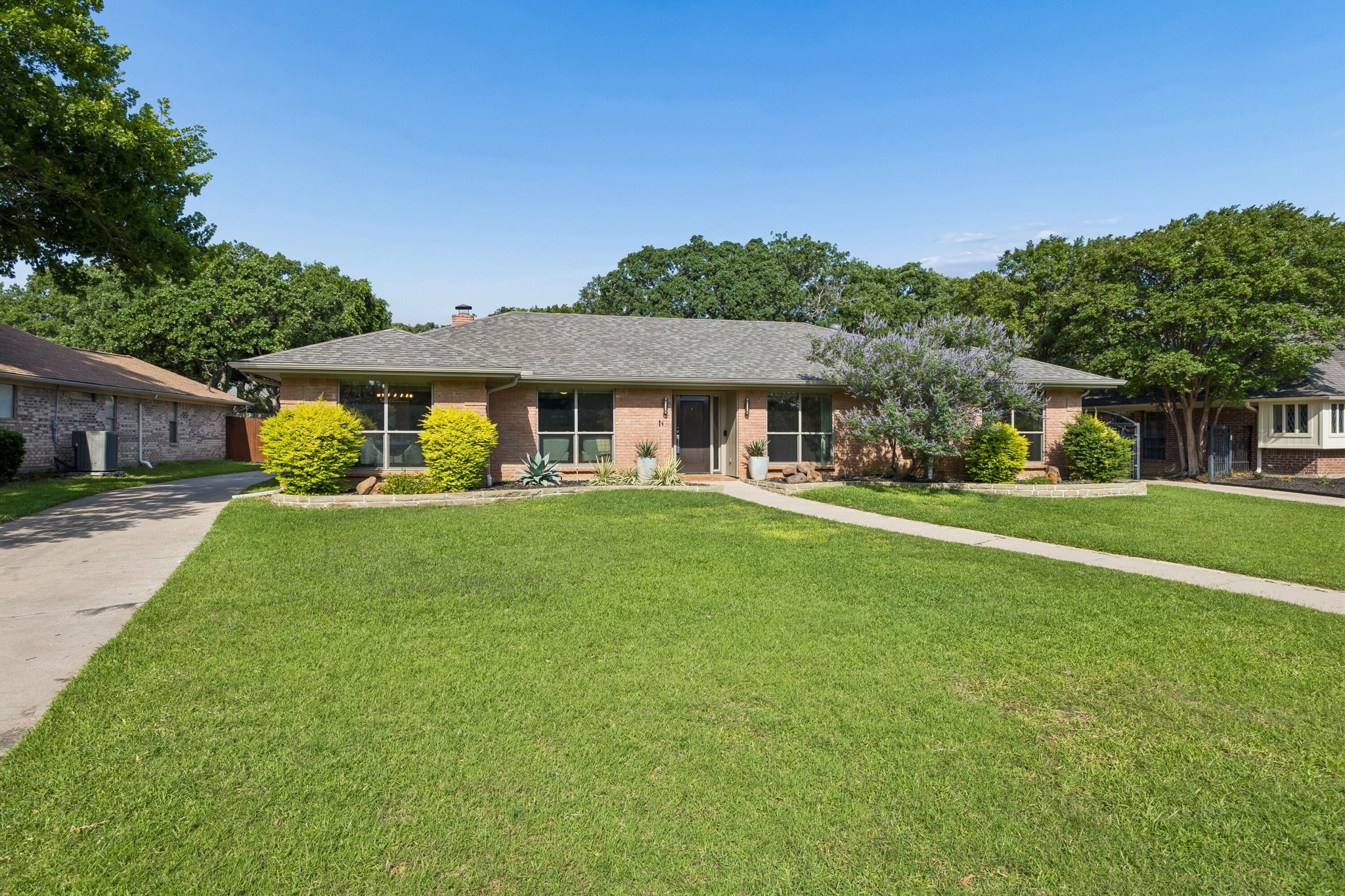 10 Valley Wood Court