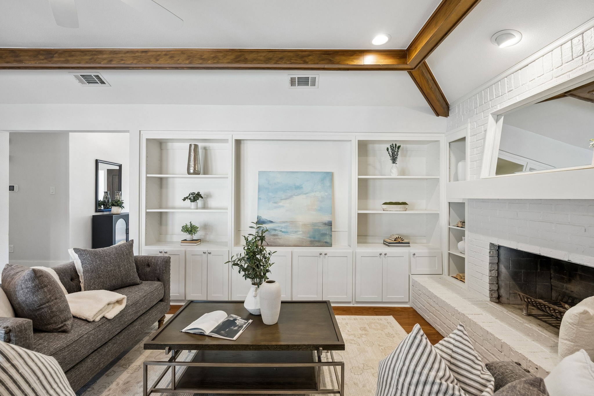 10 Valley Wood Court