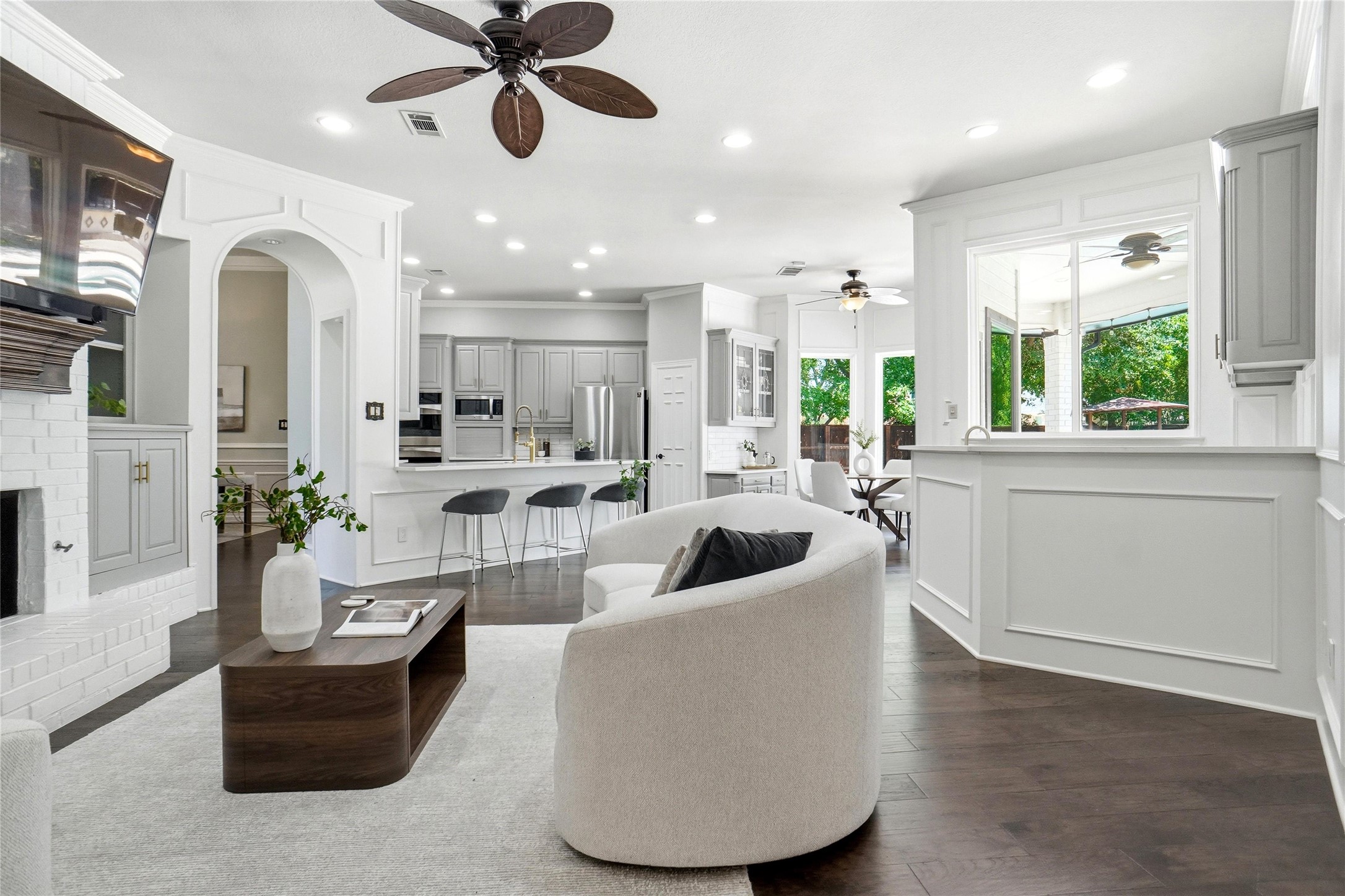 801 Ridgedale Court