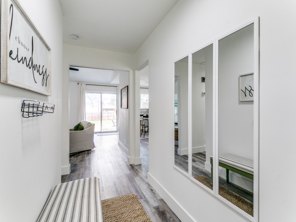 708 Oakwood Drive