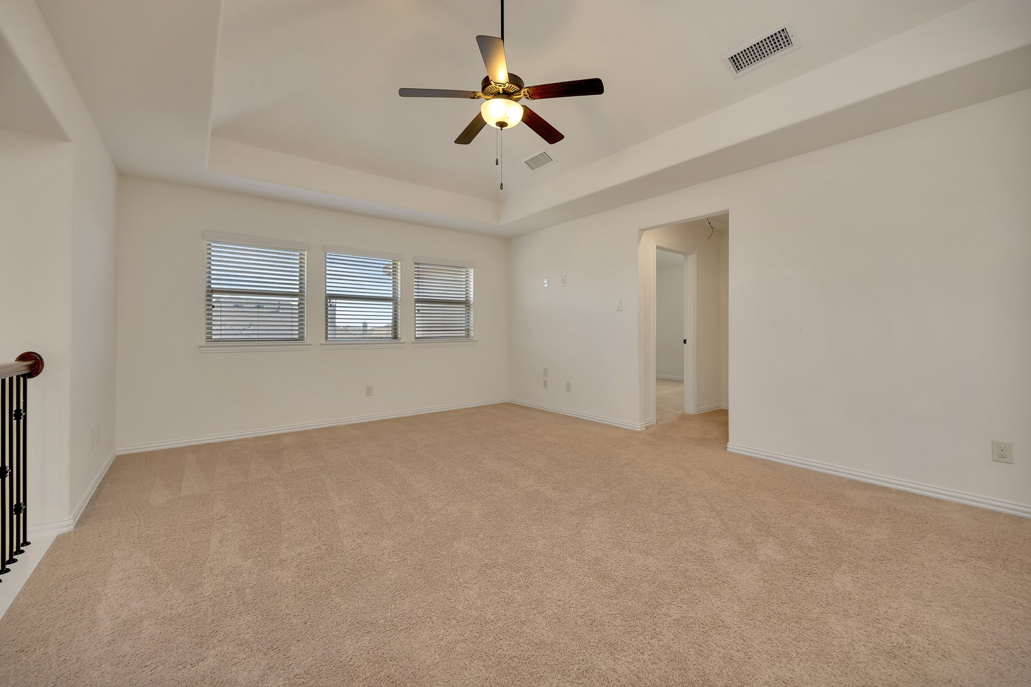 1052 Highpoint Way
