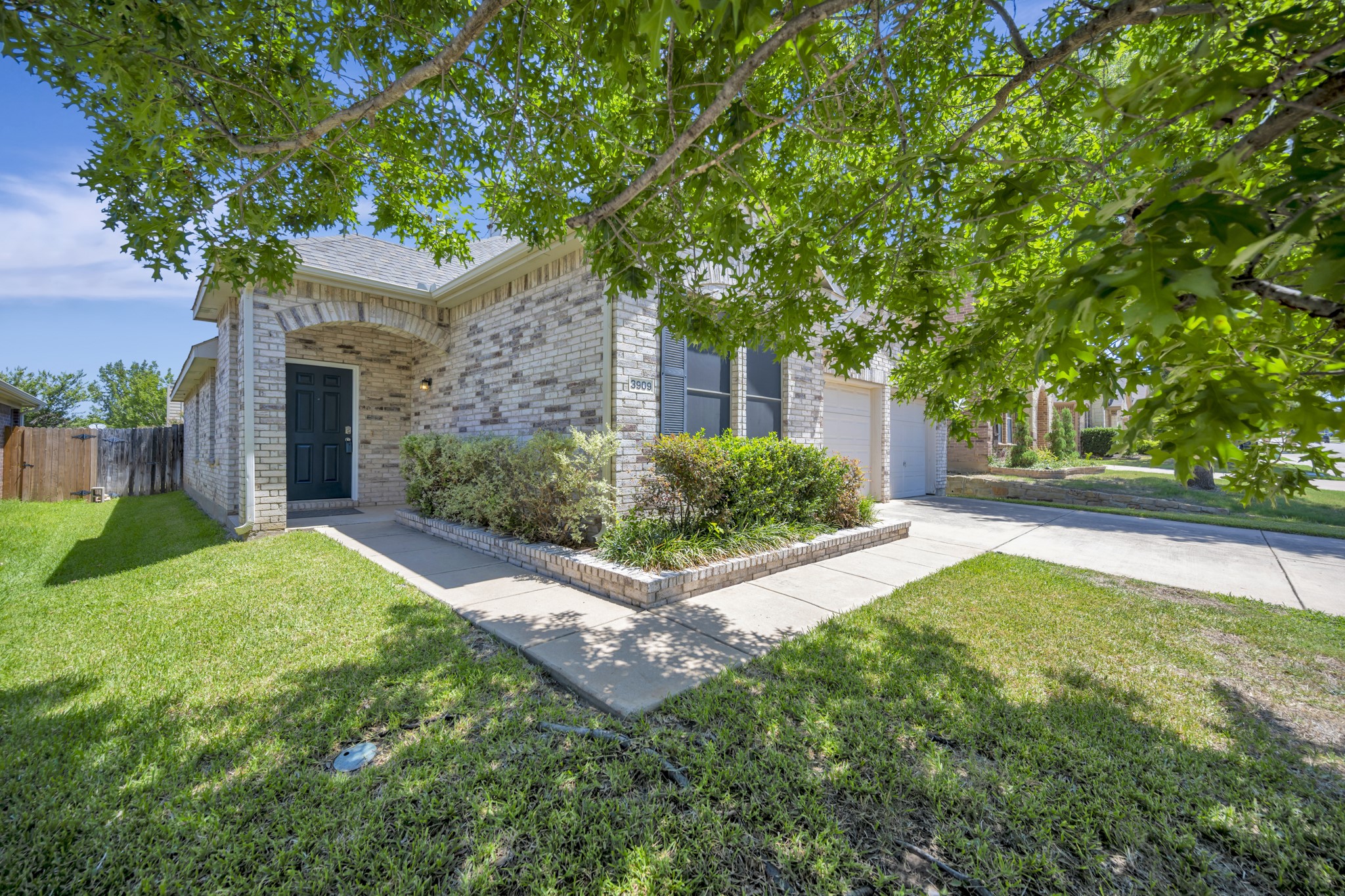 3909 Long Hollow Road