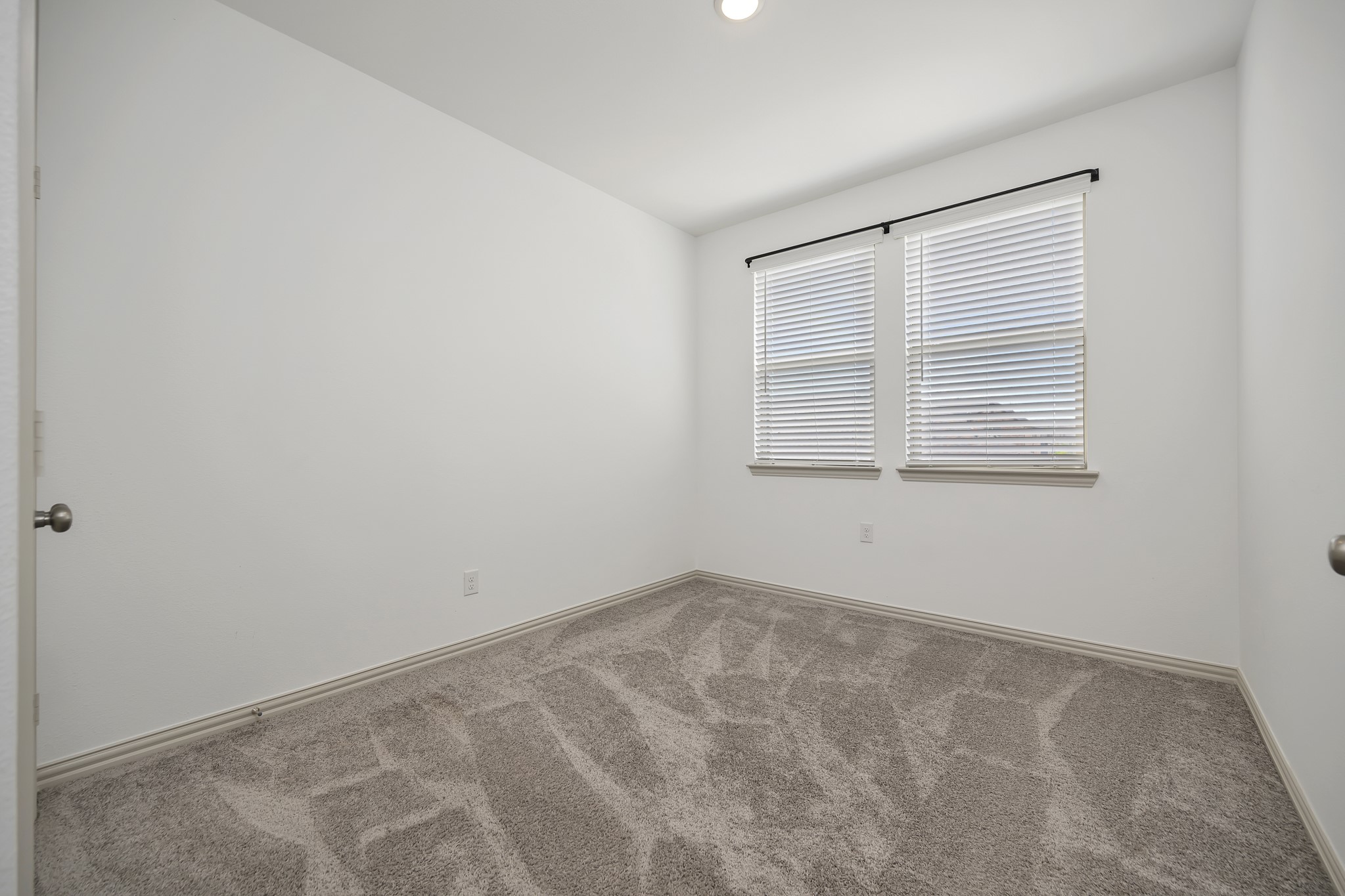 425 Parkside Drive