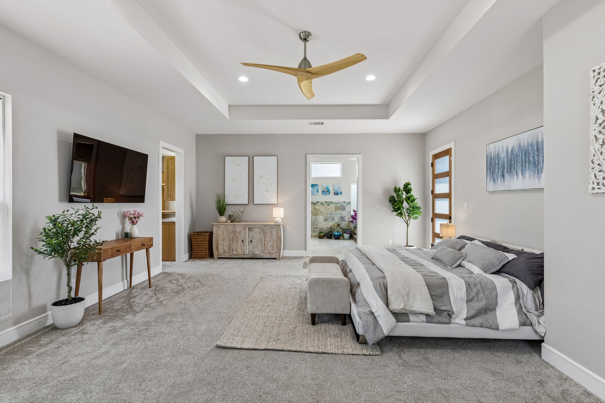 2216 Virginia Lane