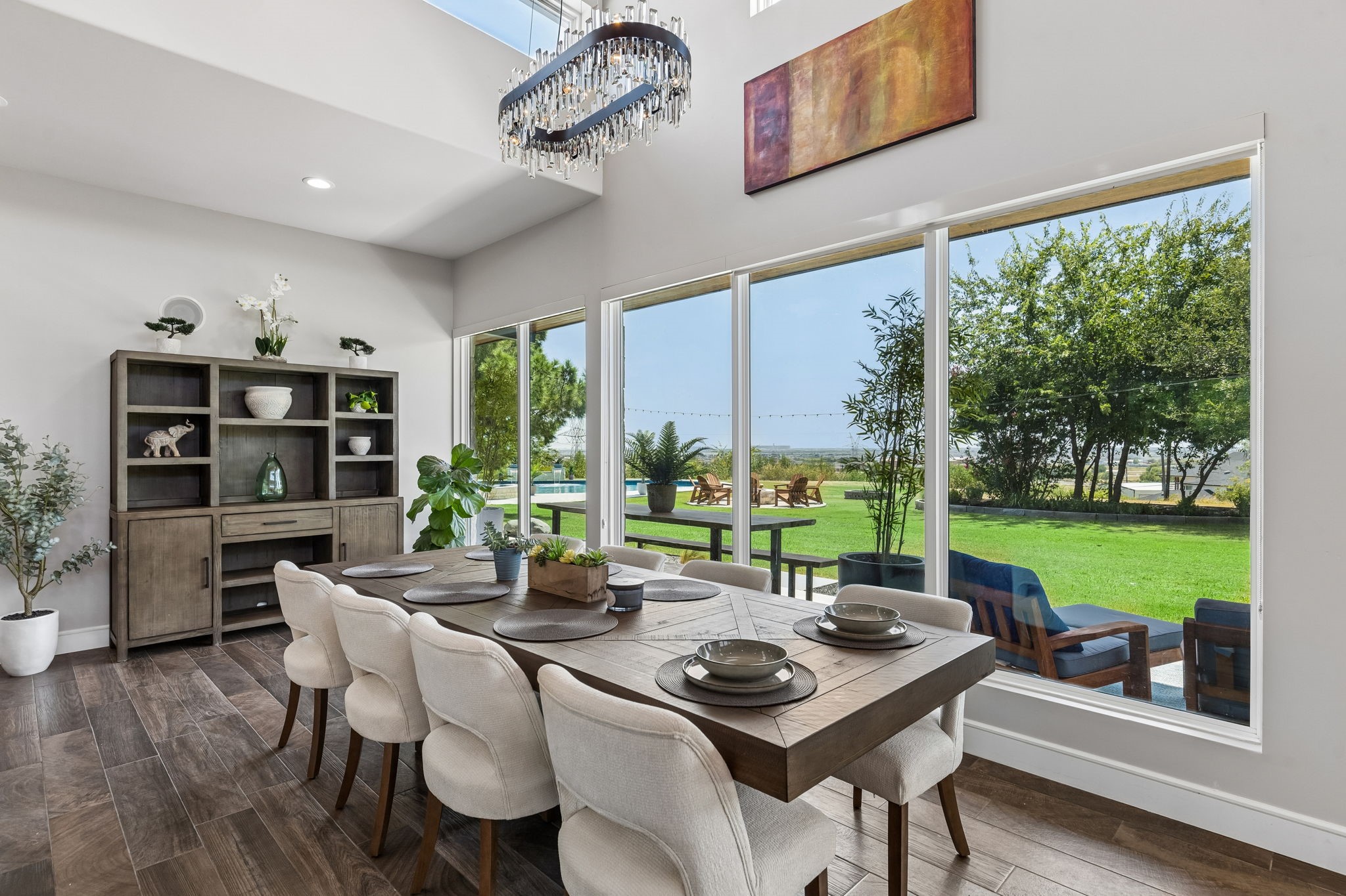 2216 Virginia Lane