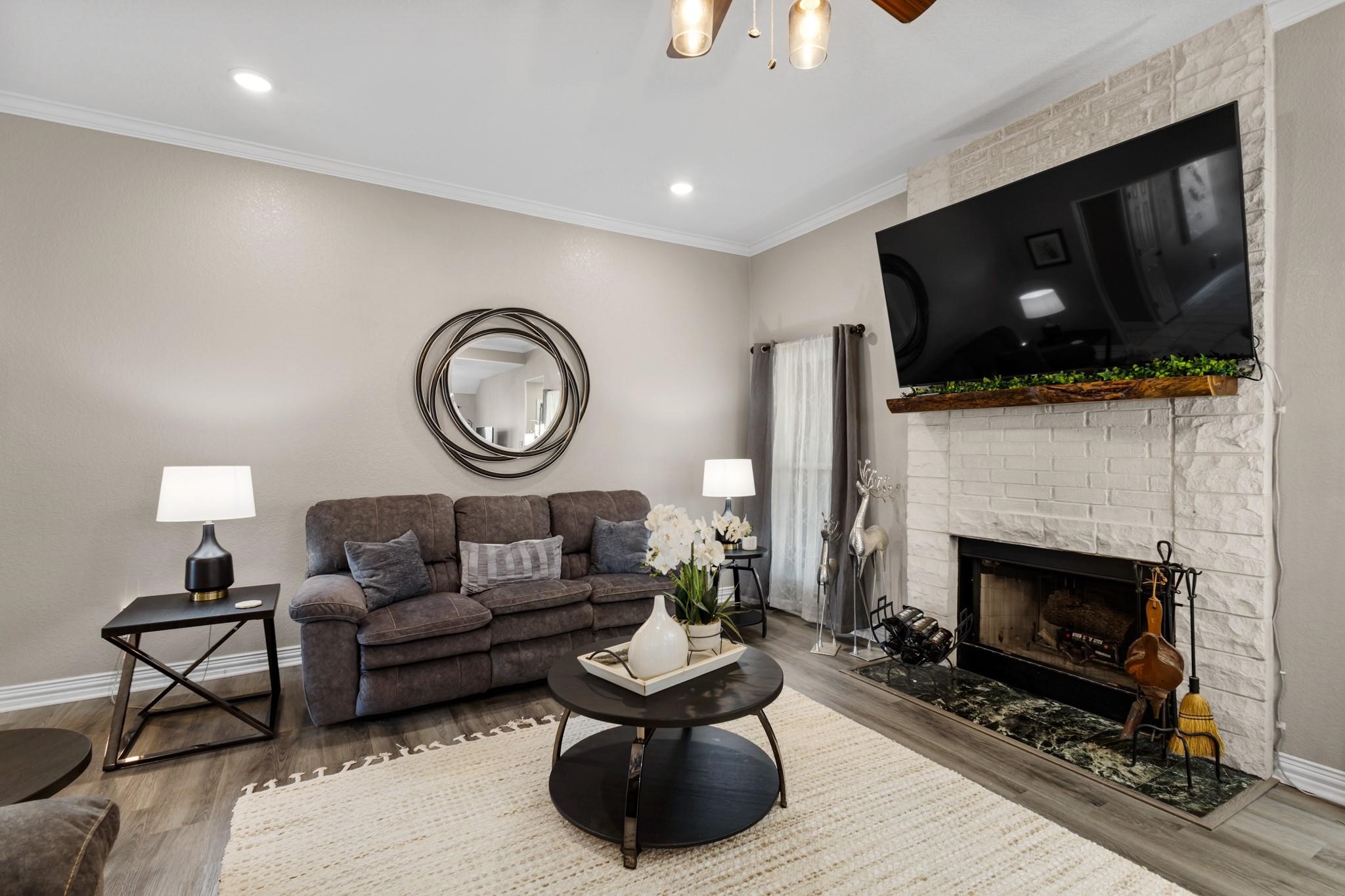 1701 Oakmeadow Drive