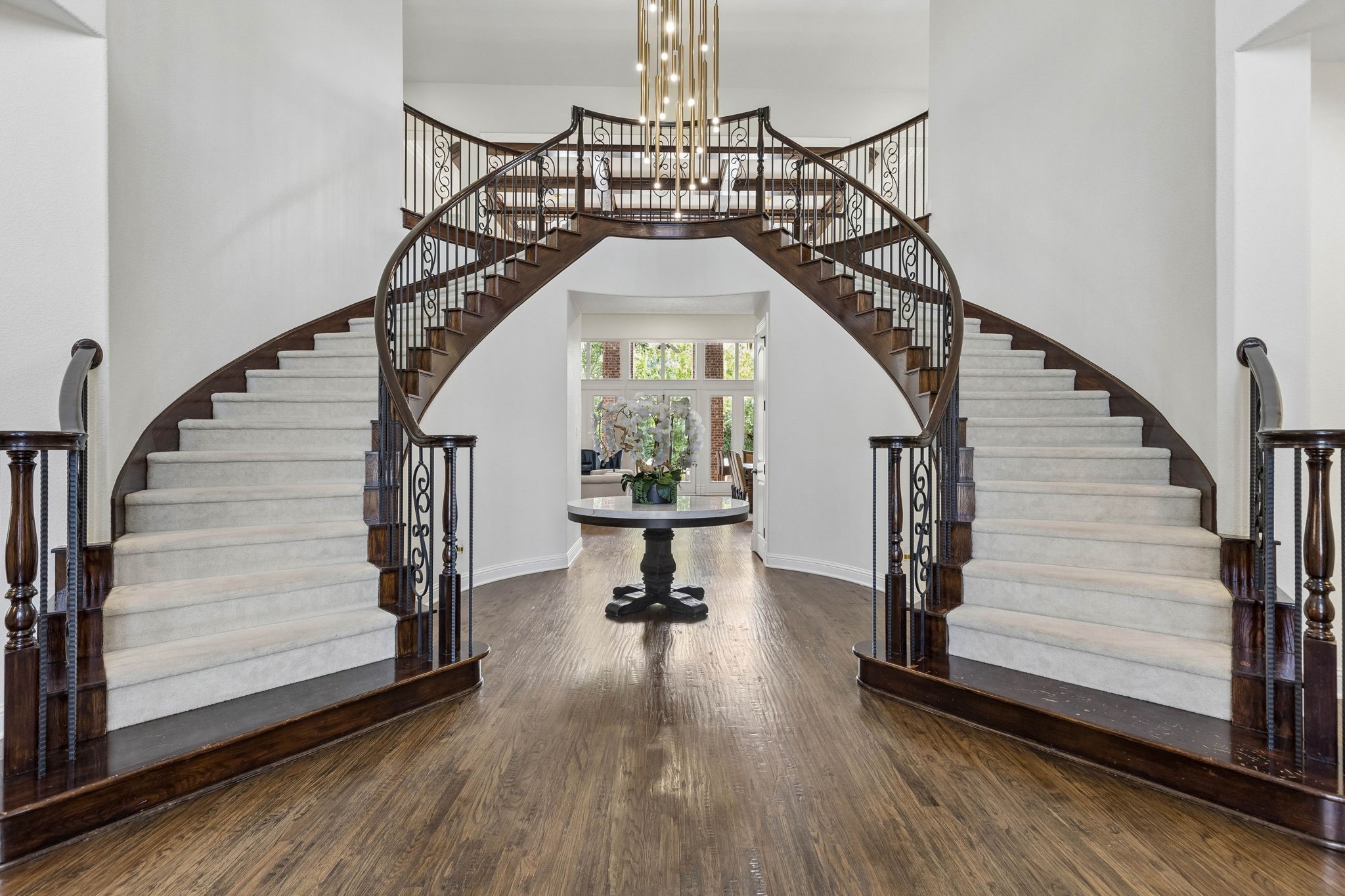305 Corral Court