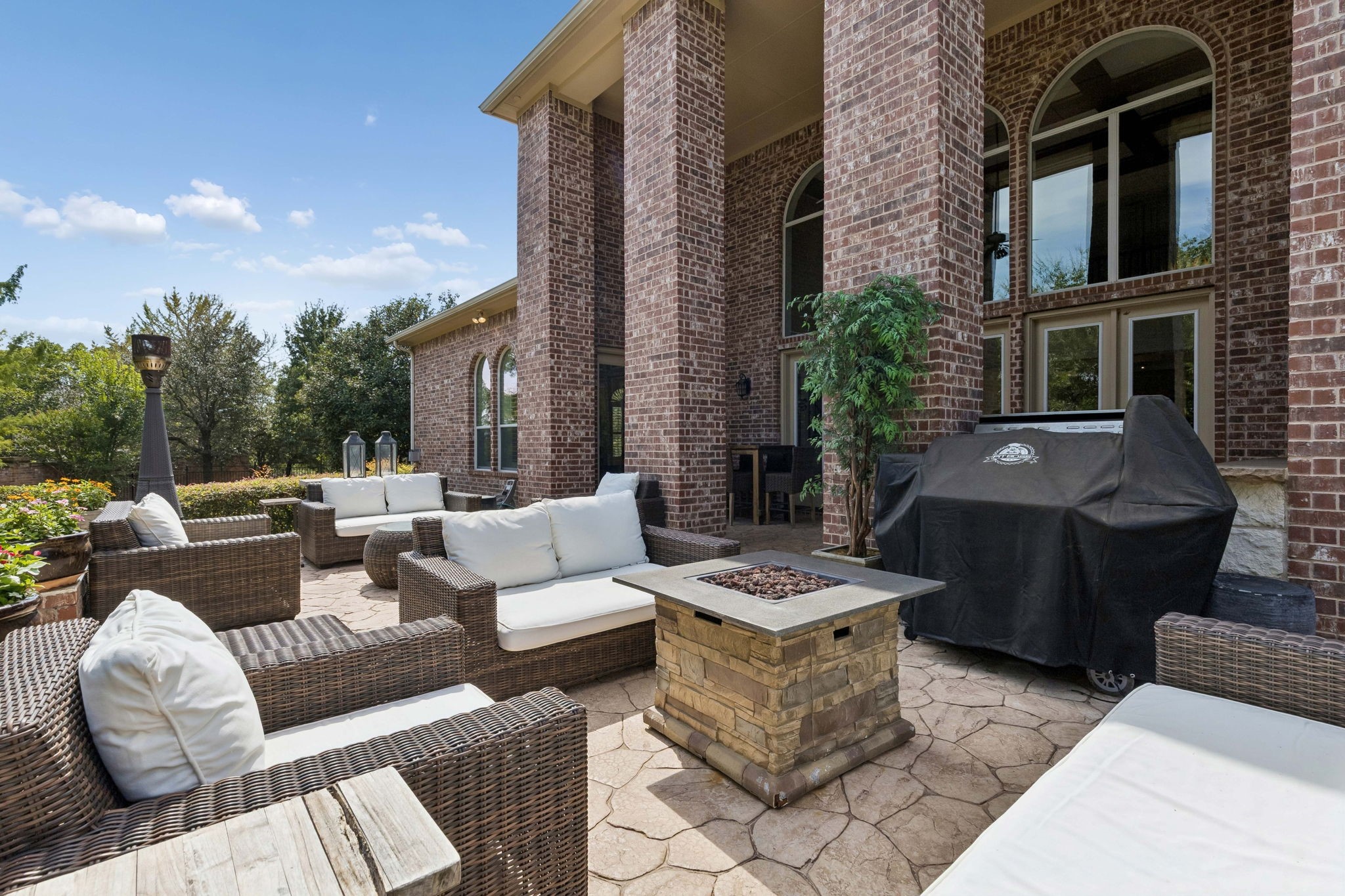 305 Corral Court