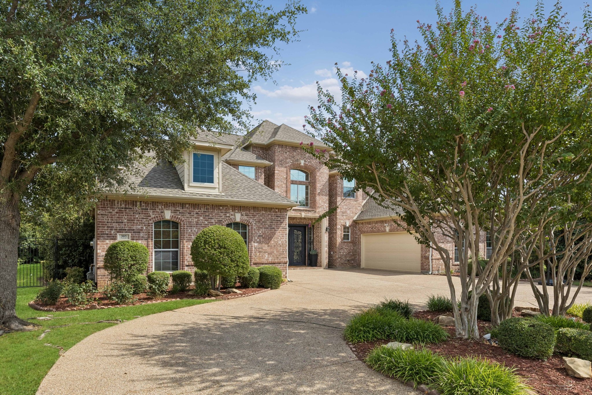 305 Corral Court