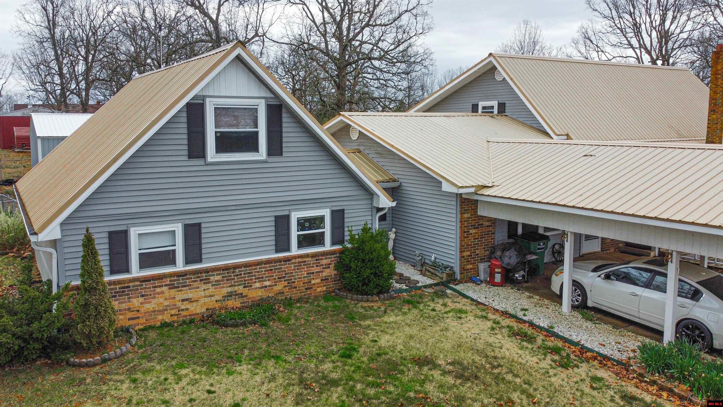 317 EDEN ROAD