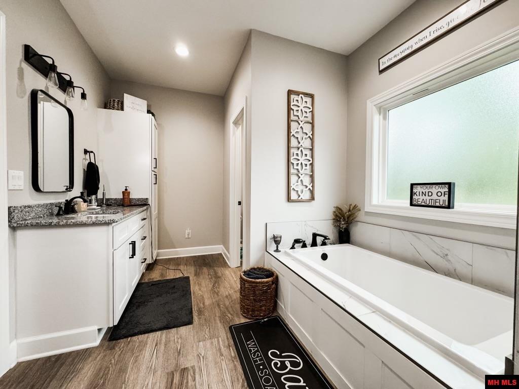 147 BRUIN COURT
