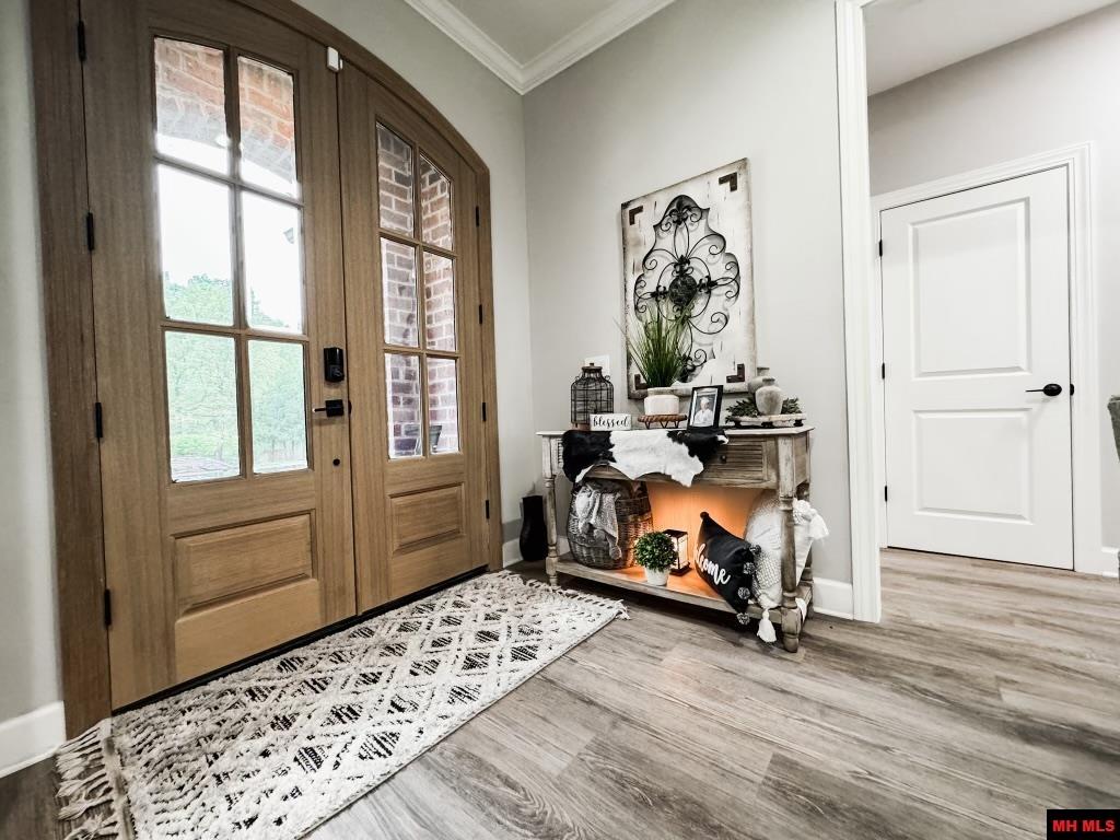 147 BRUIN COURT