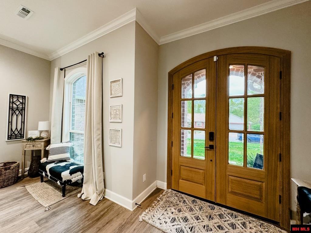147 BRUIN COURT