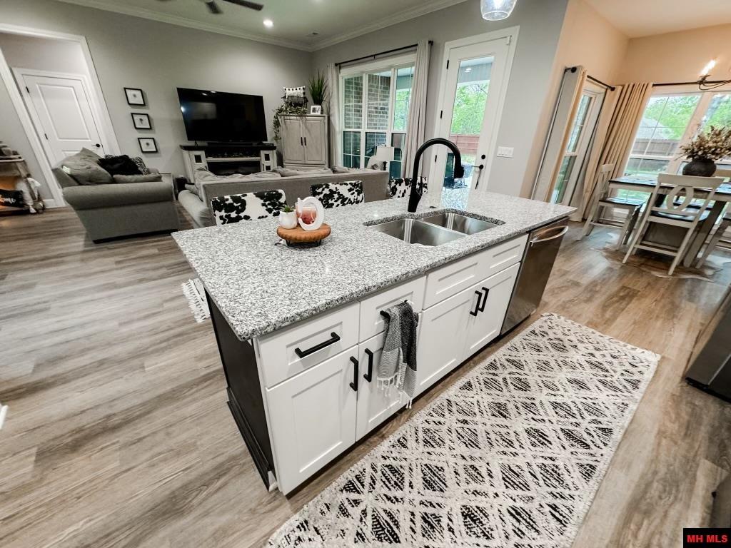 147 BRUIN COURT